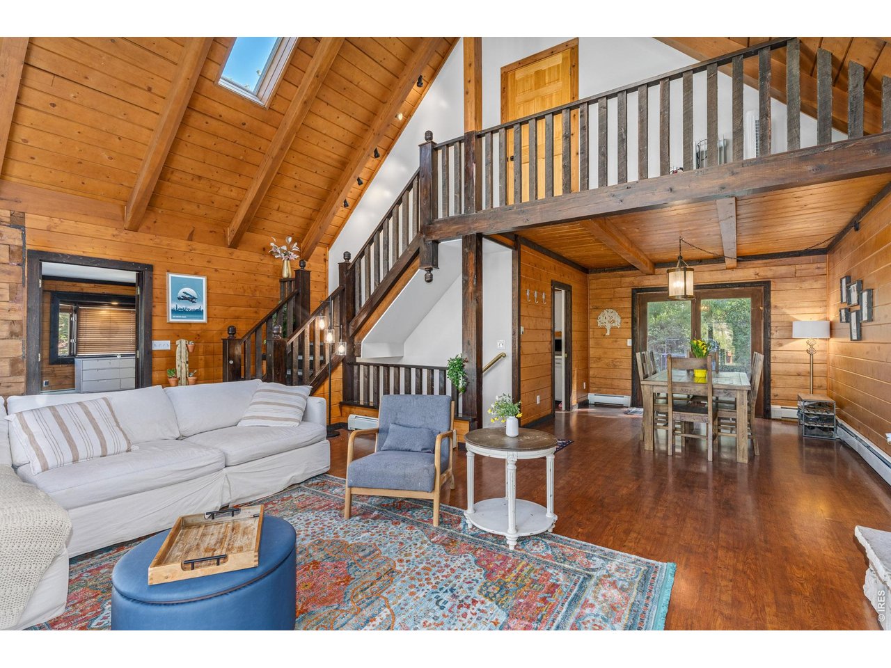 459 Streamside Dr
