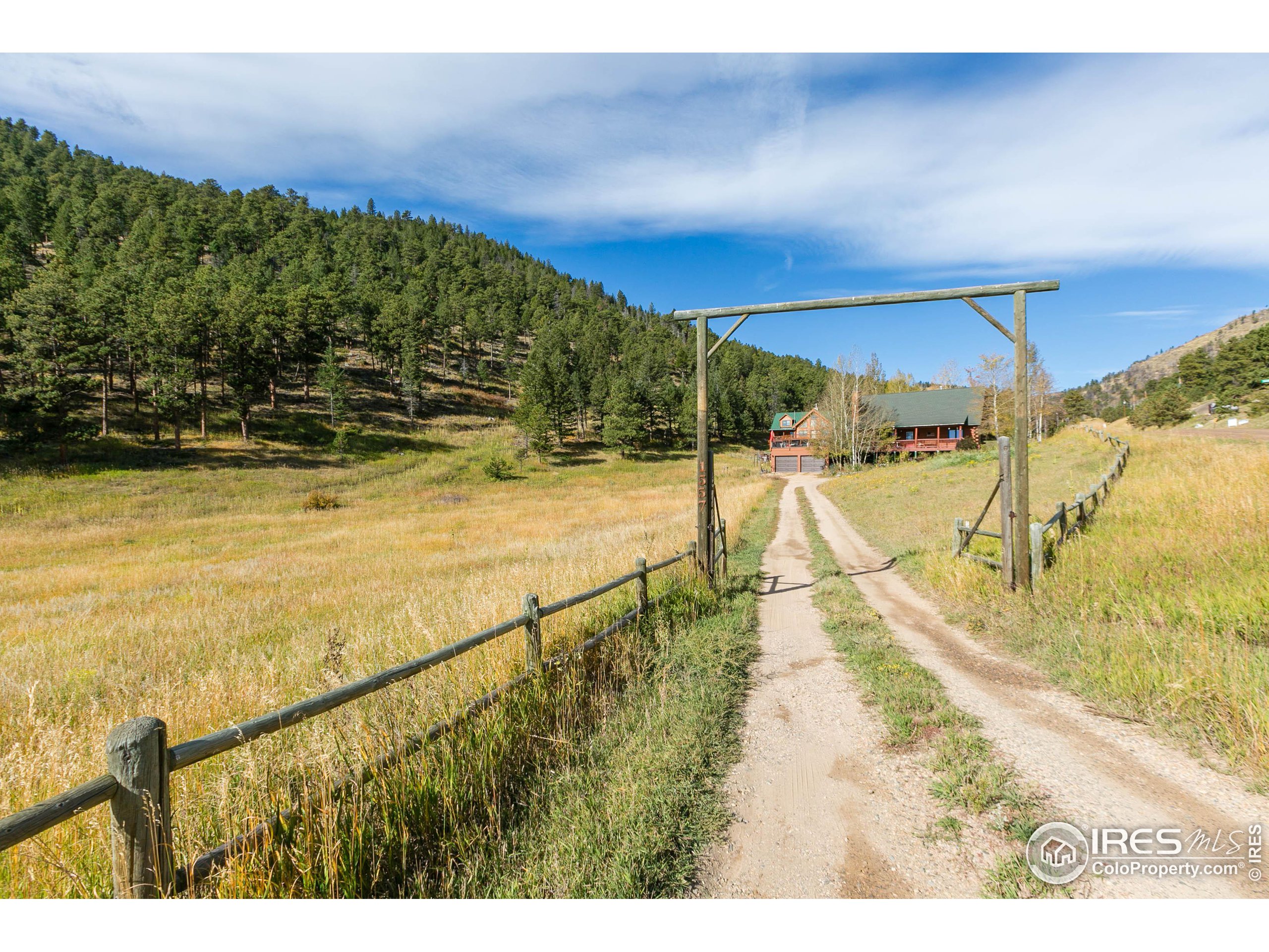 1557 Dunraven Glade Rd