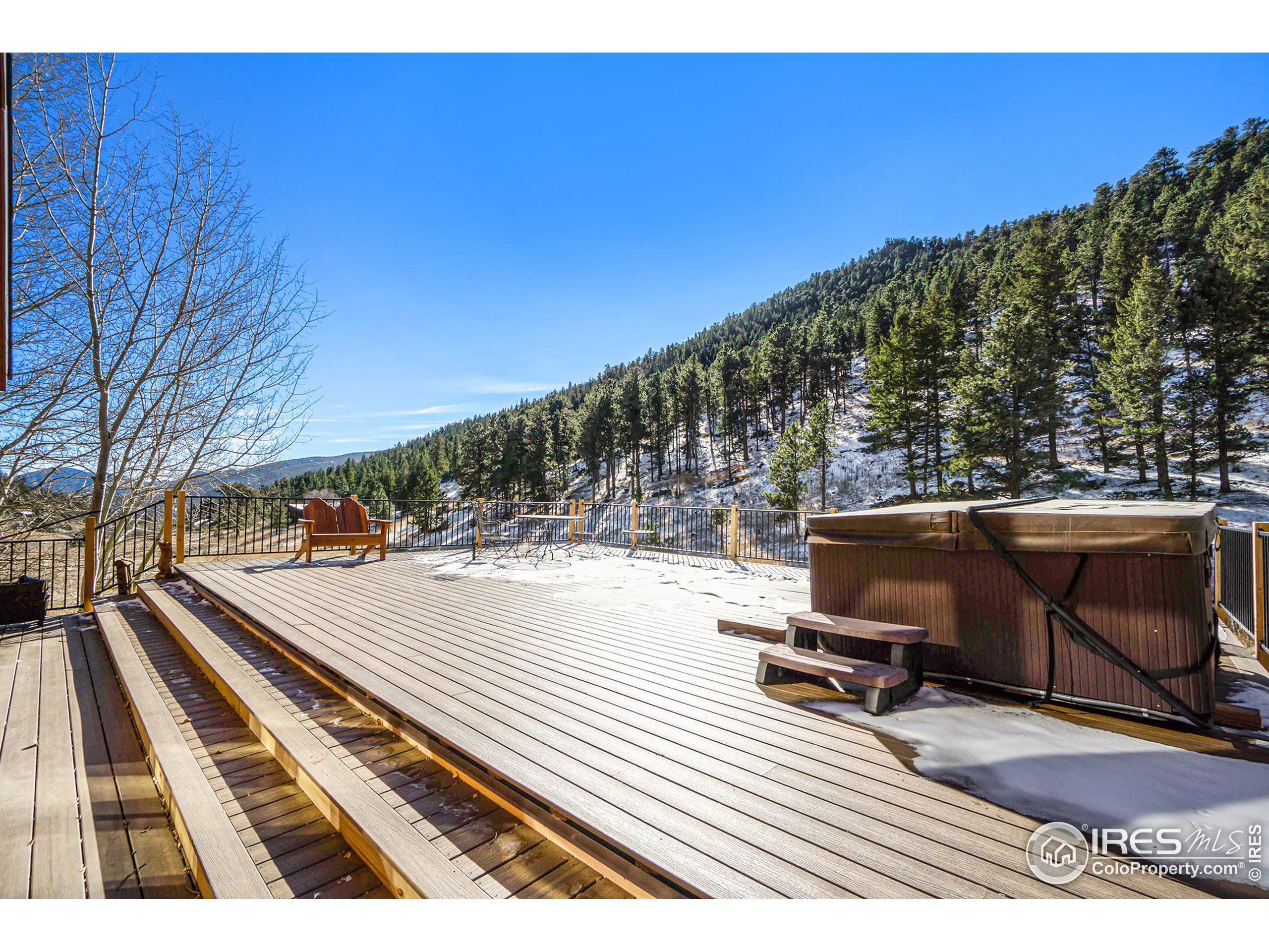 1557 Dunraven Glade Rd