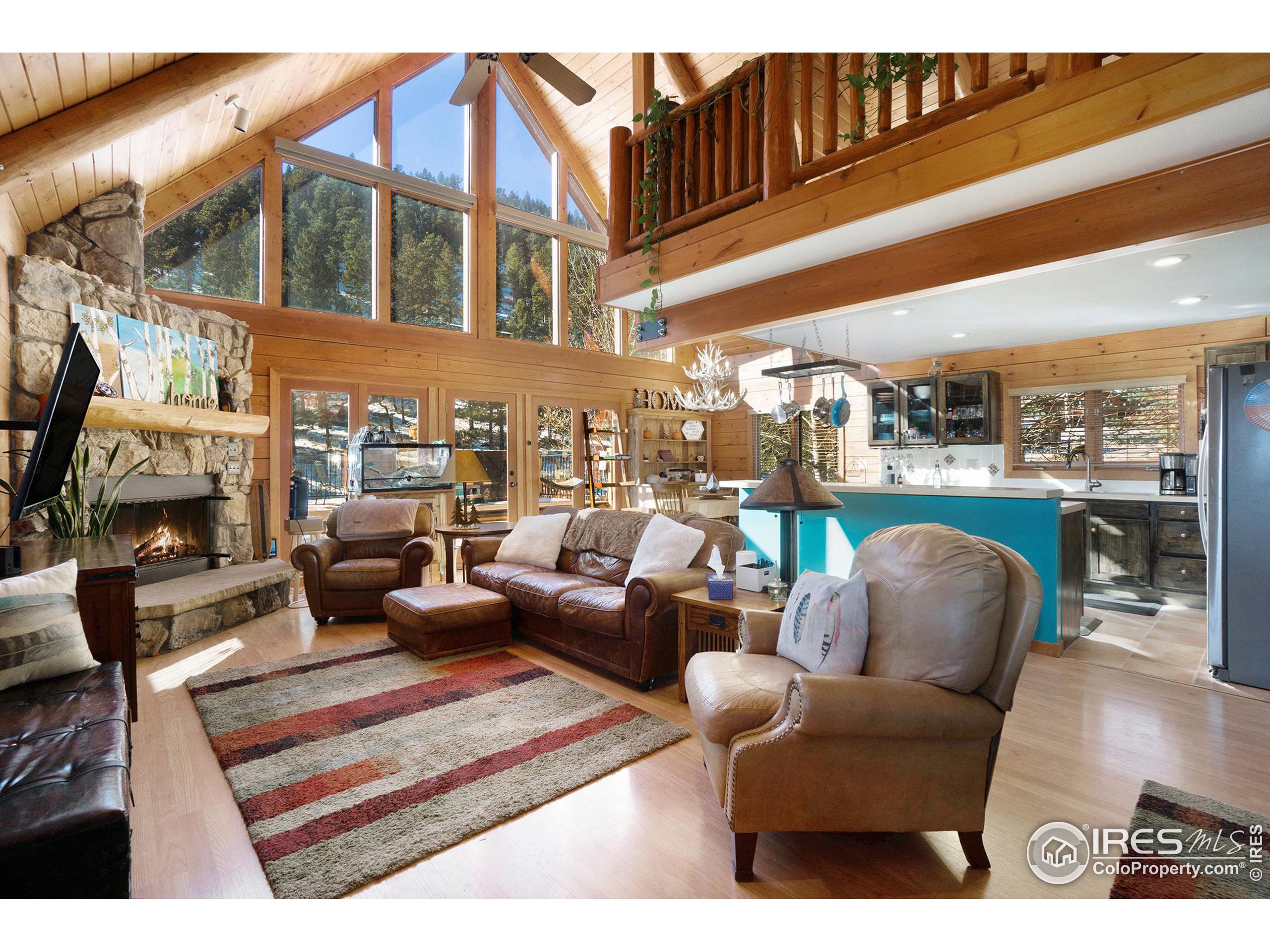 1557 Dunraven Glade Rd