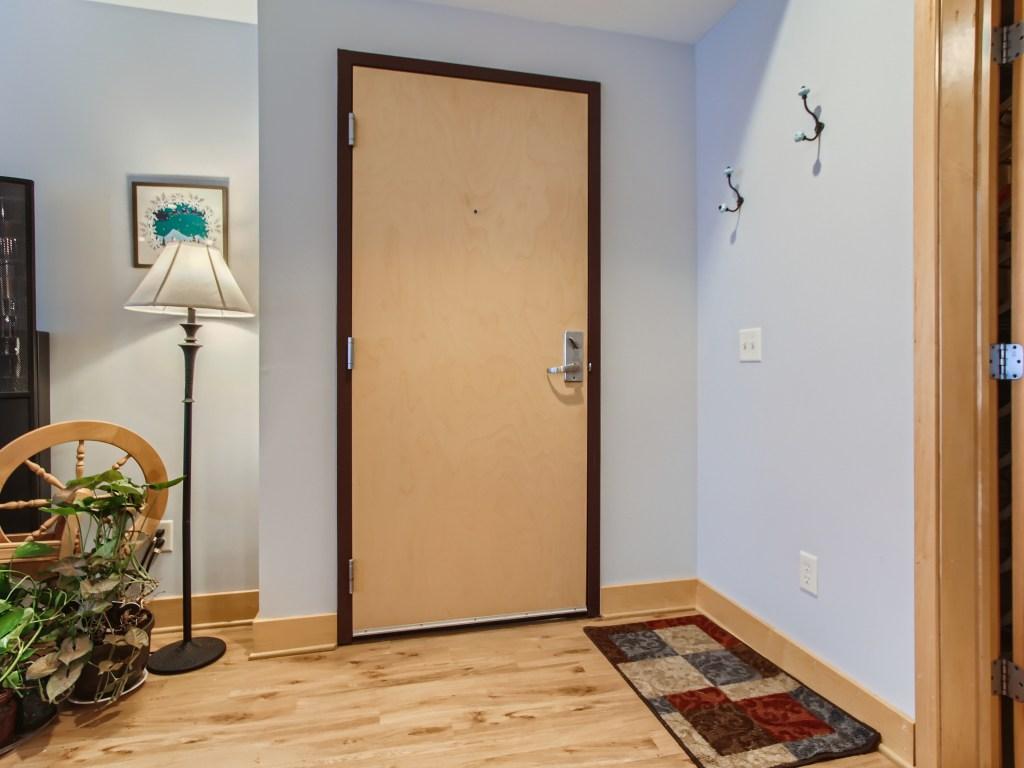 4500 Chicago Avenue Unit: 108