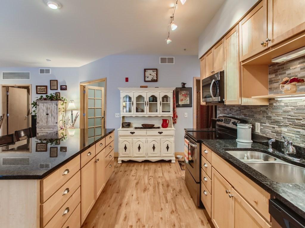 4500 Chicago Avenue Unit: 108