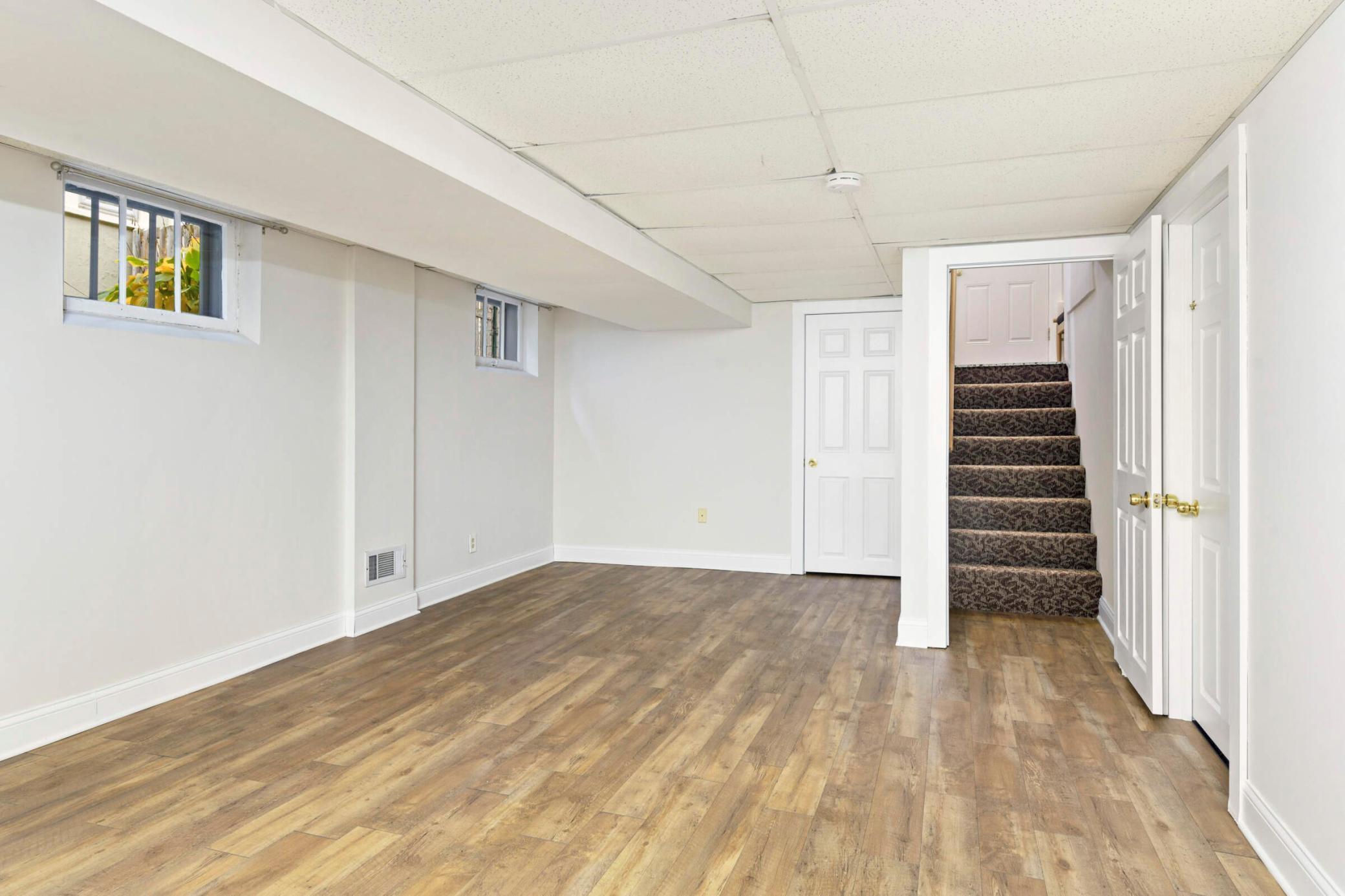 1229 Hamline Avenue N