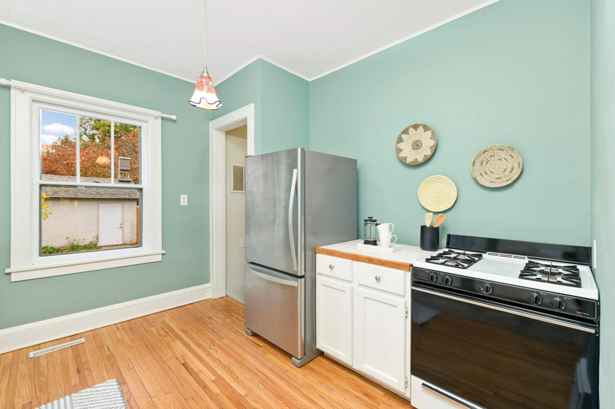 1229 Hamline Avenue N