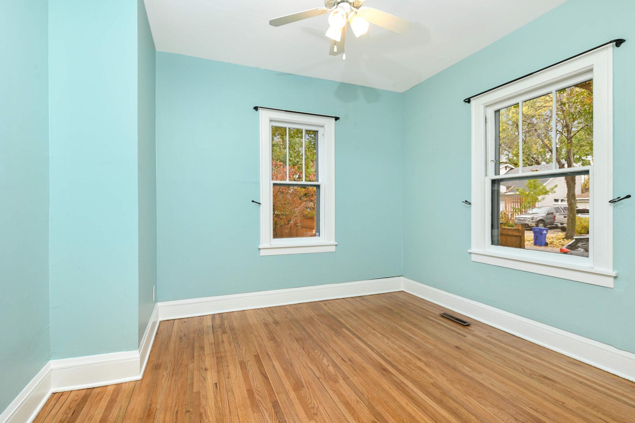 1229 Hamline Avenue N