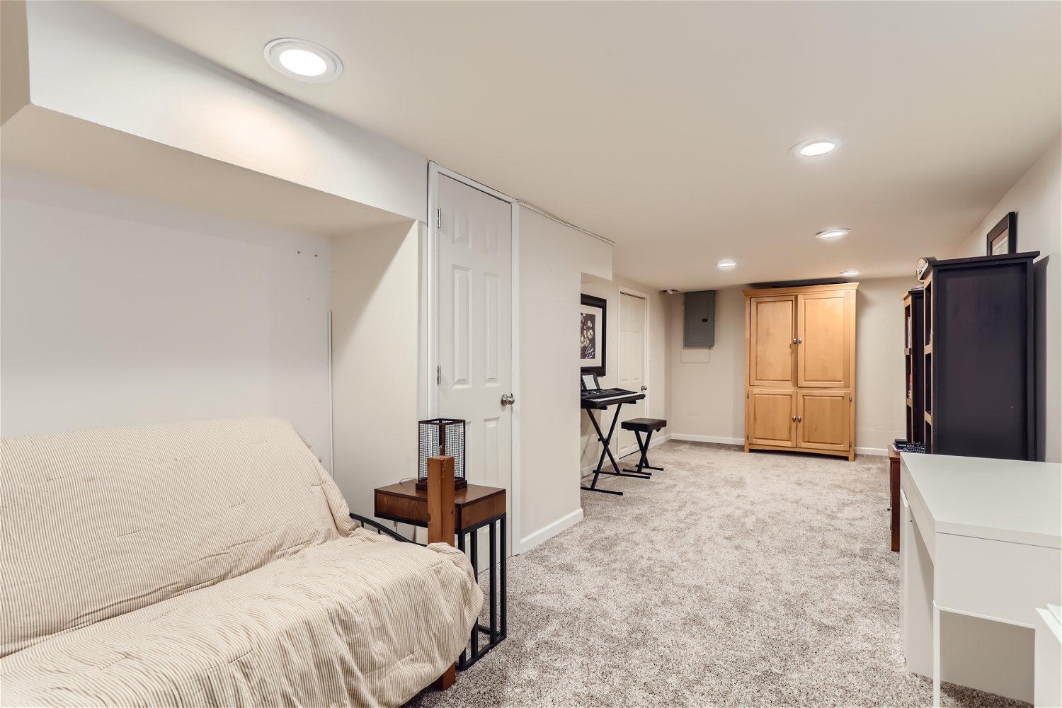 444 Wheeler Street N