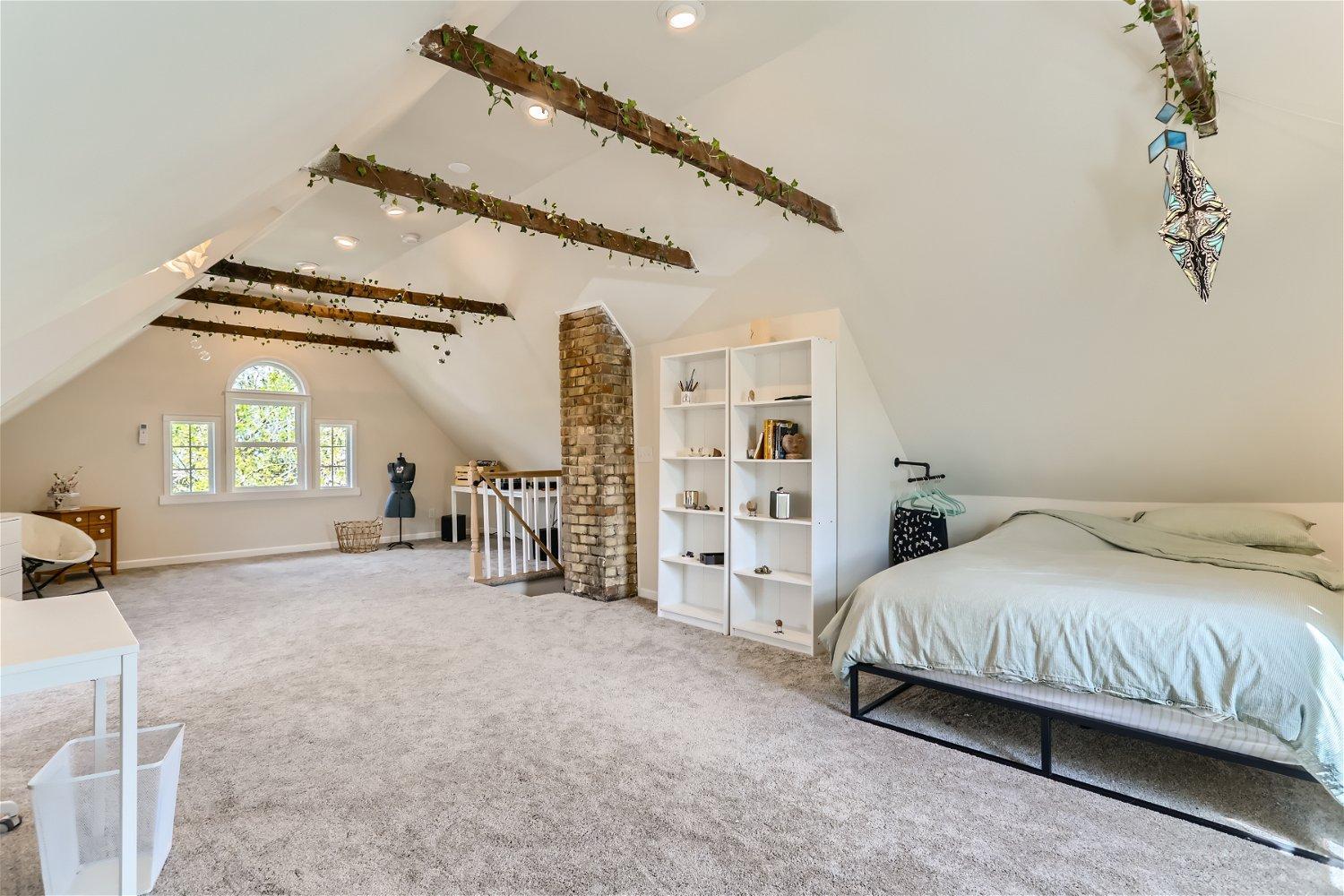 444 Wheeler Street N