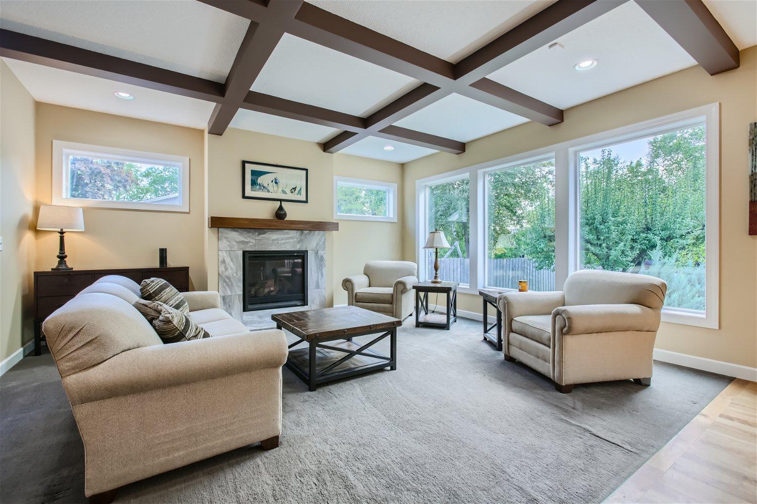 5855 Buffalo Lane