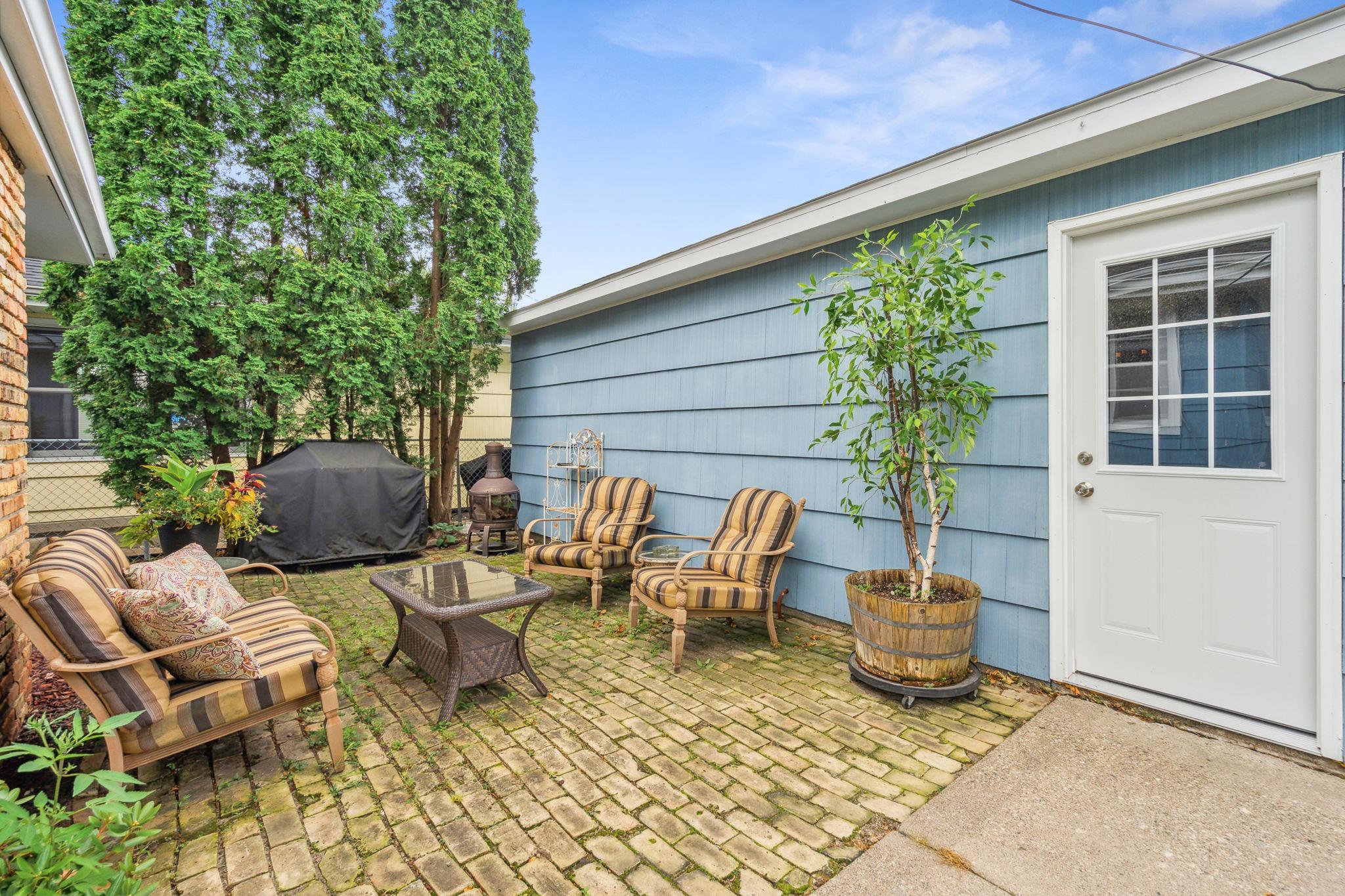 7240 Pleasant Avenue