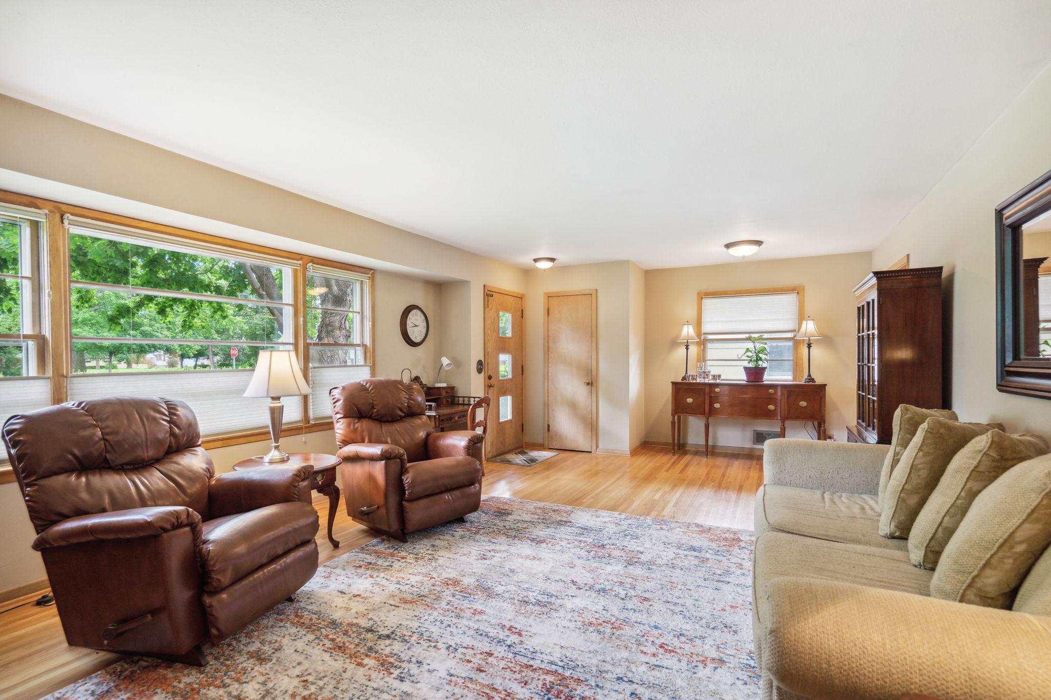 7240 Pleasant Avenue