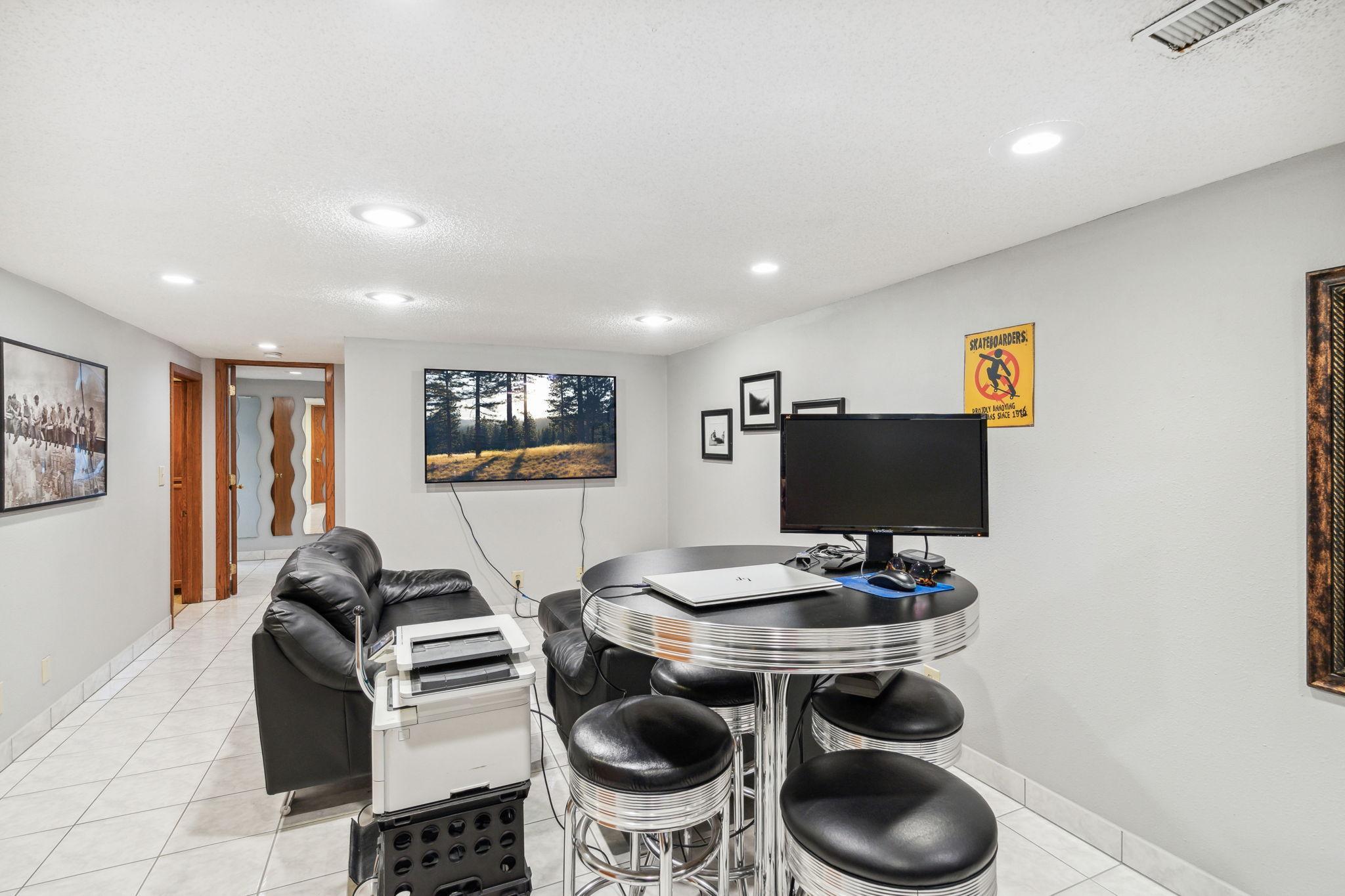 7240 Pleasant Avenue