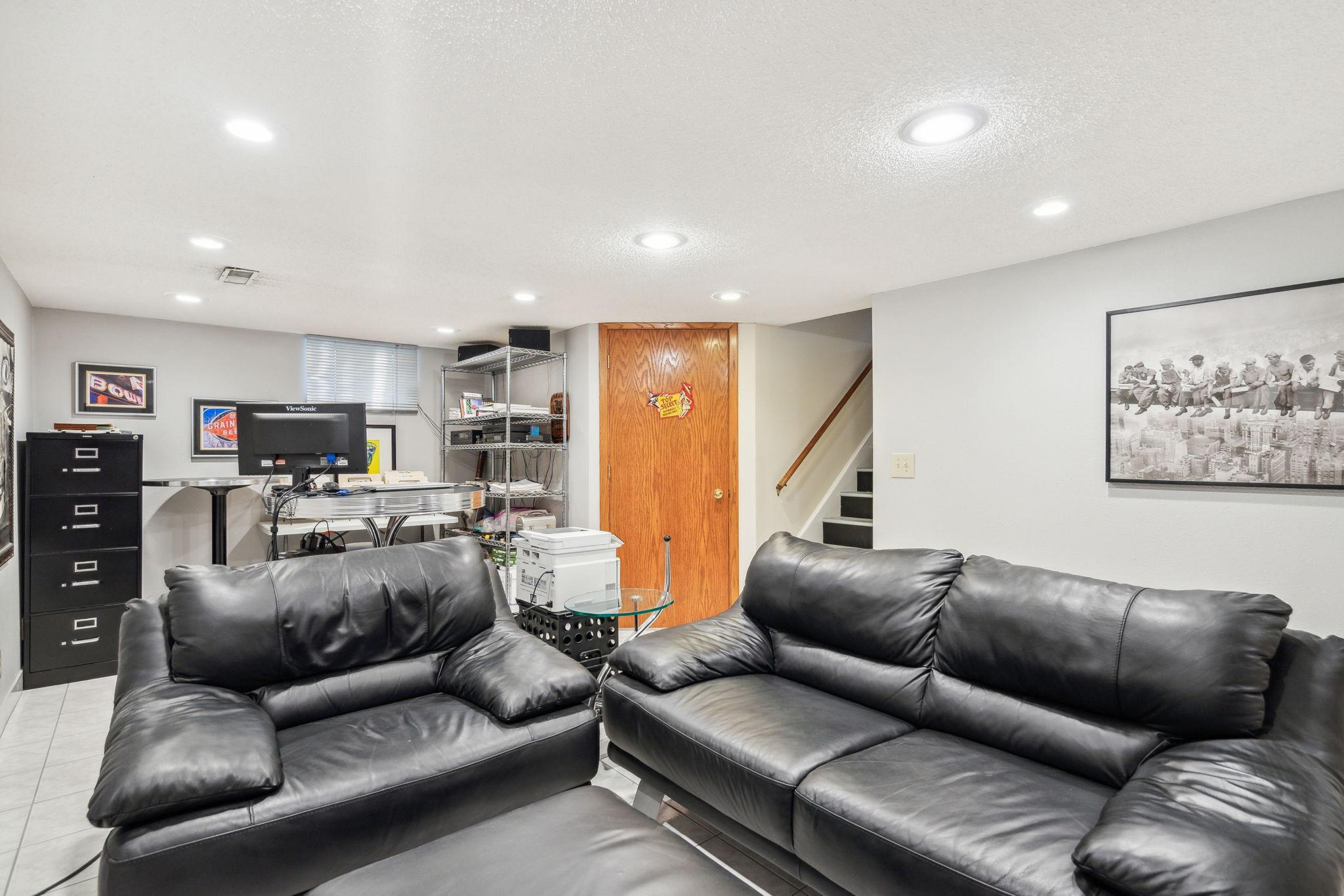 7240 Pleasant Avenue