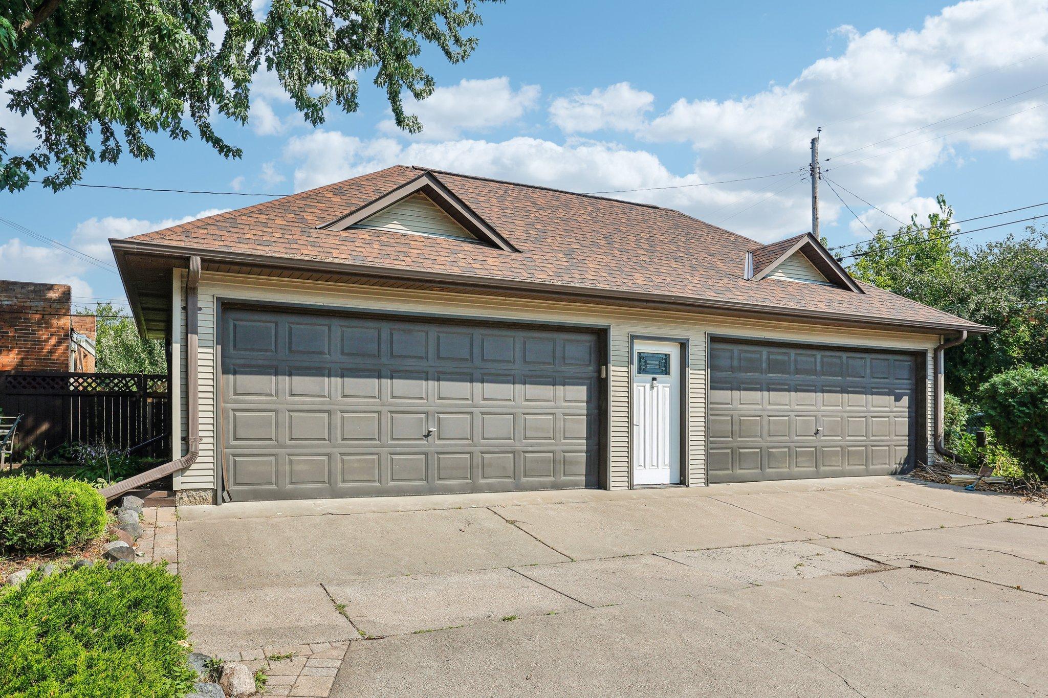 738 Lafond Avenue