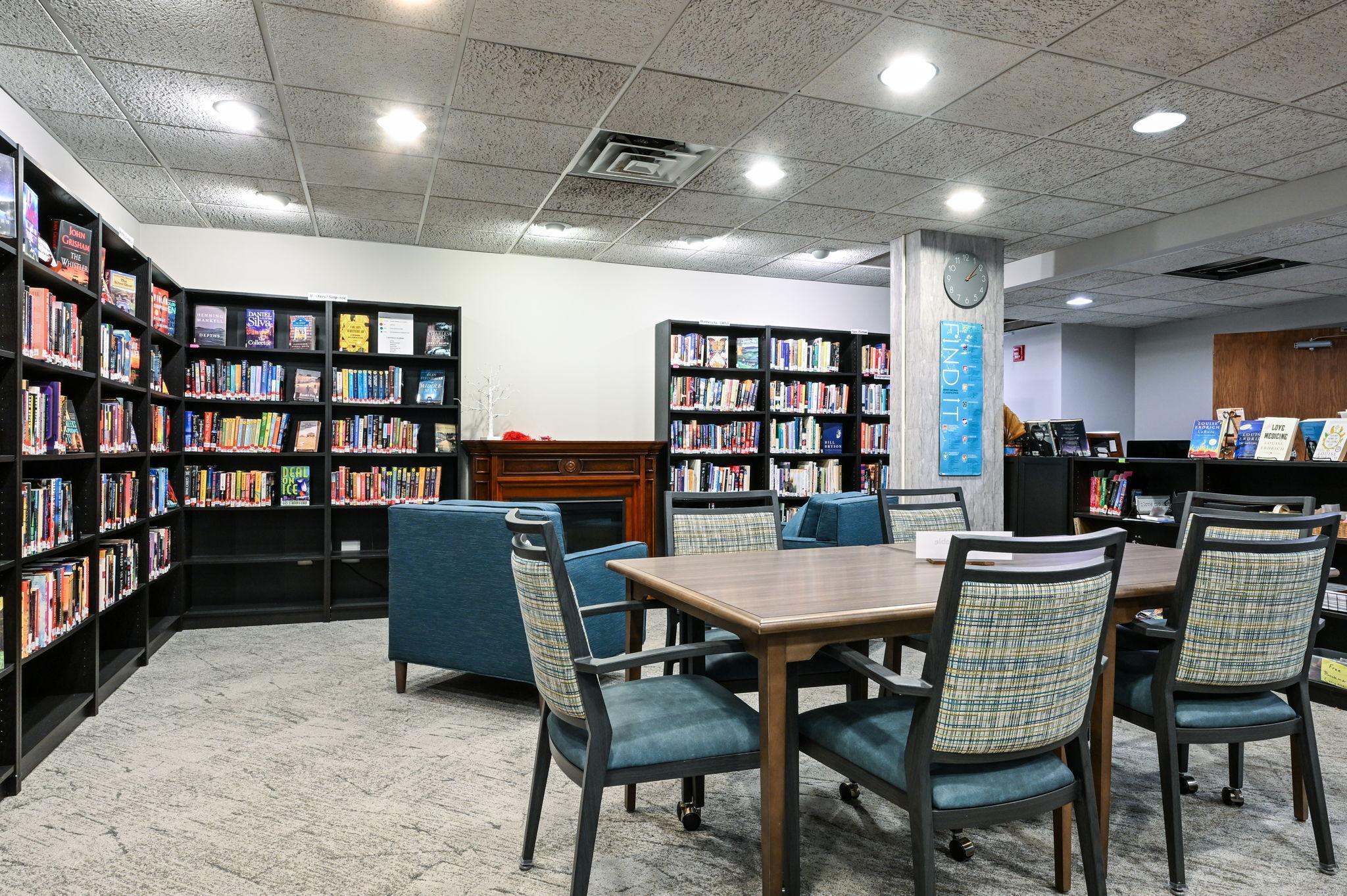 1425 W 28th Street Unit: 406