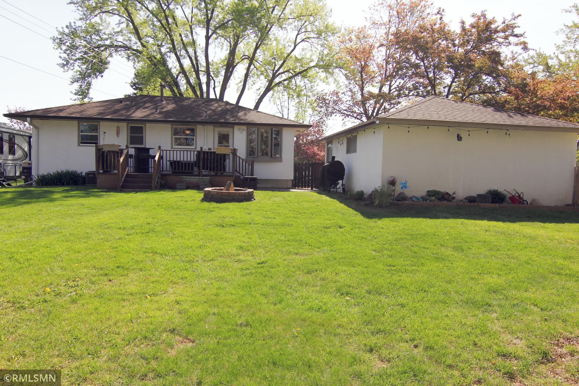 1104 Greystone Avenue N