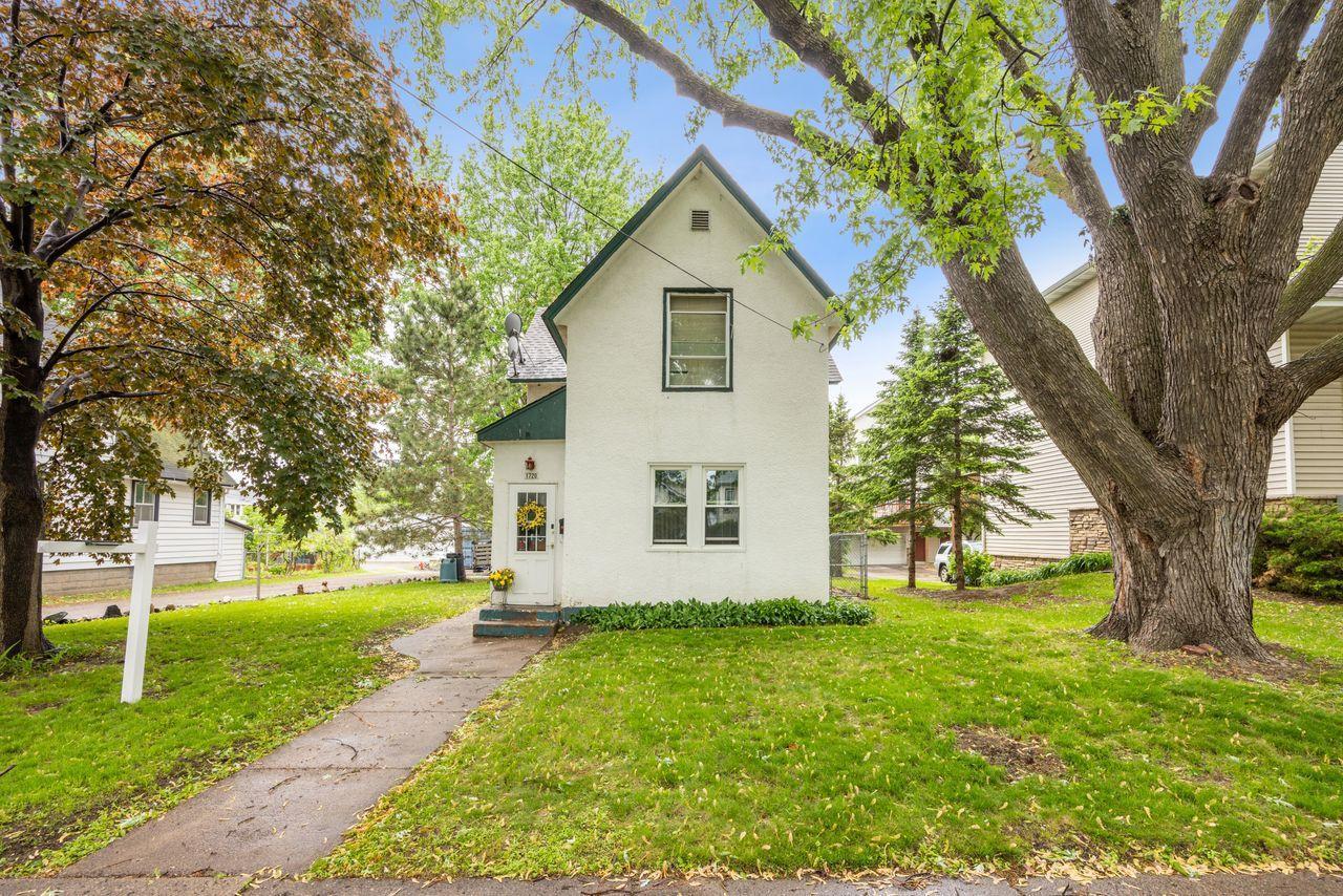 1720 3rd Street NE