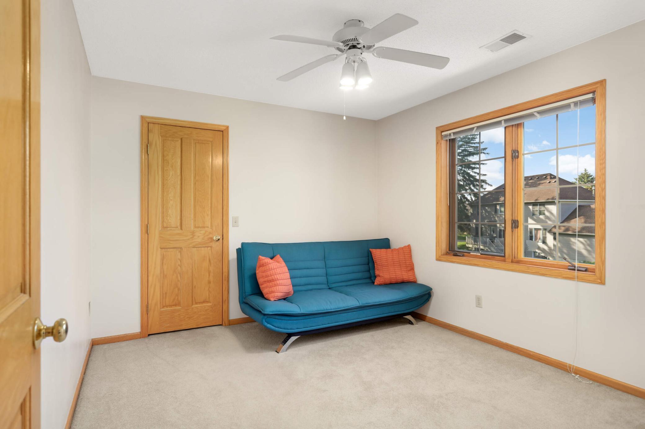 5732 Pond Court