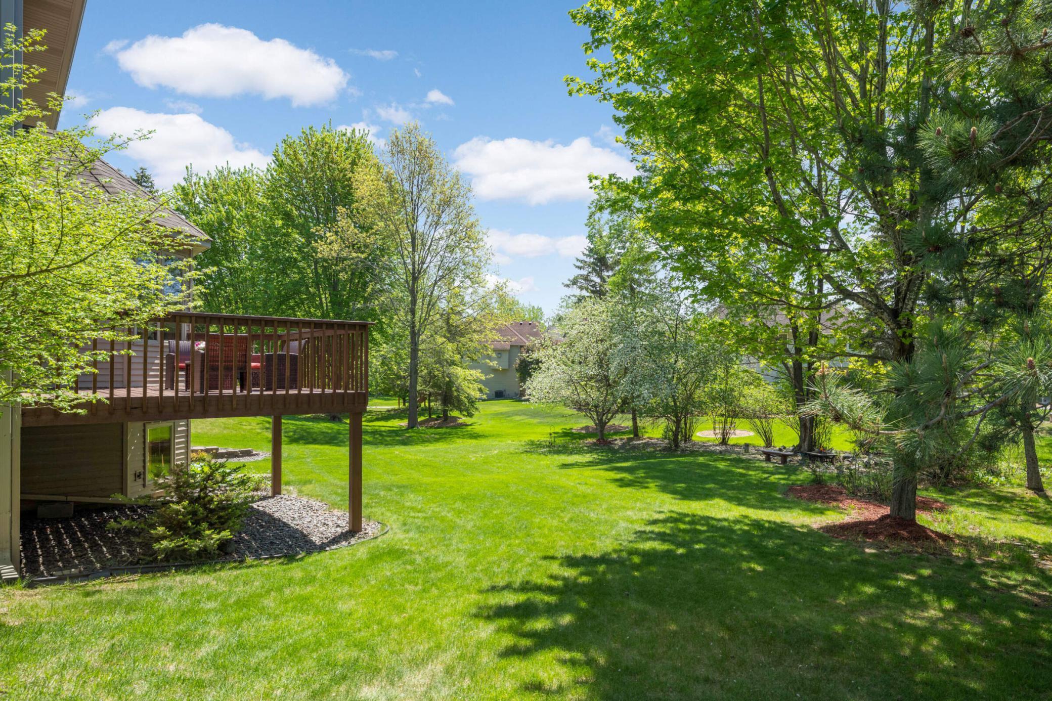5732 Pond Court