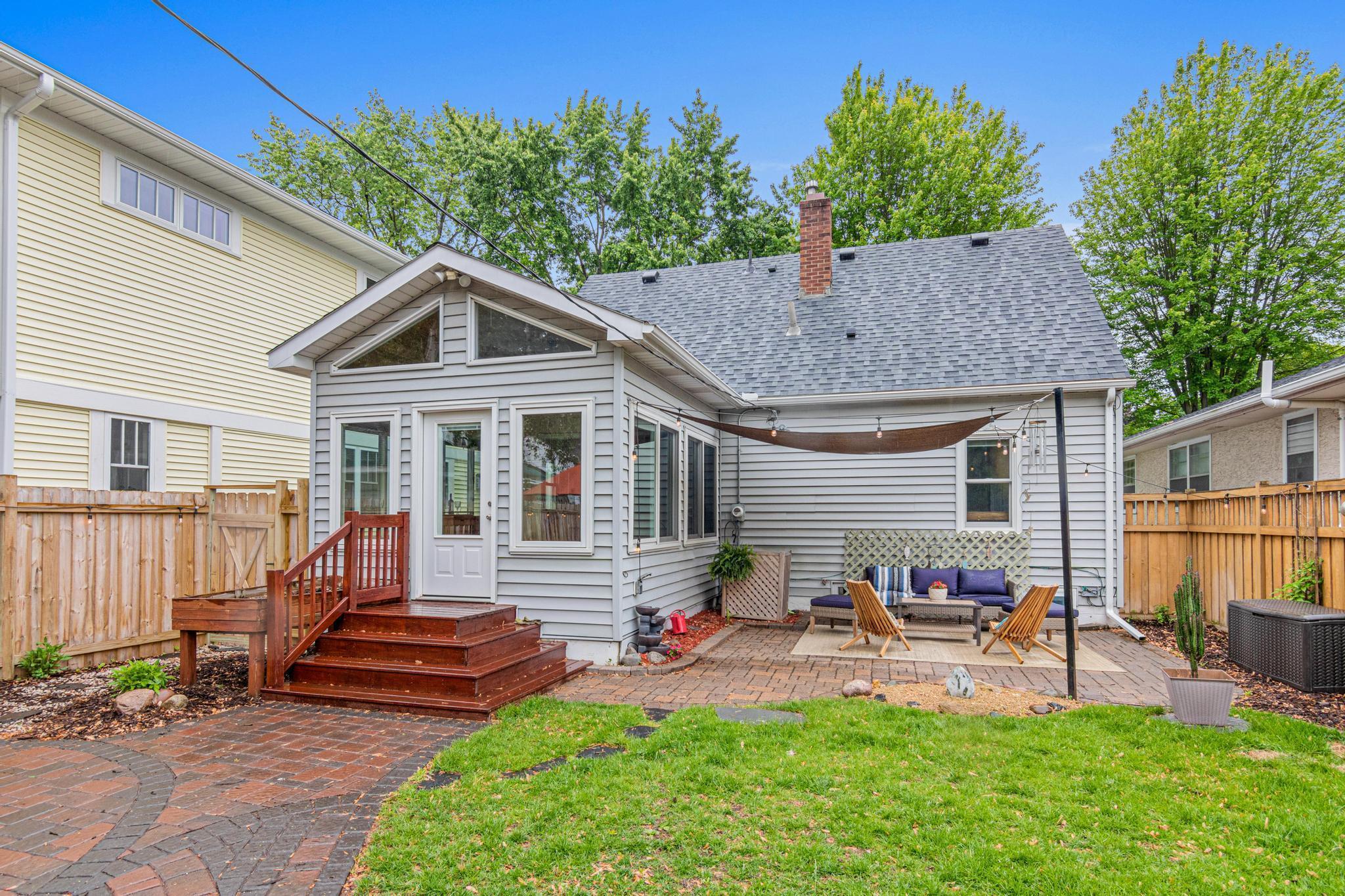 1391 Jefferson Avenue