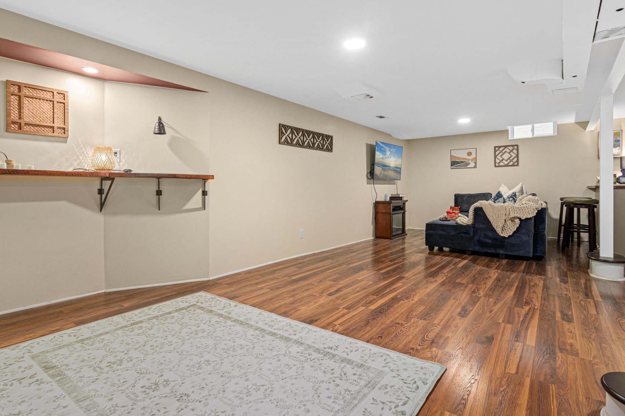 1391 Jefferson Avenue