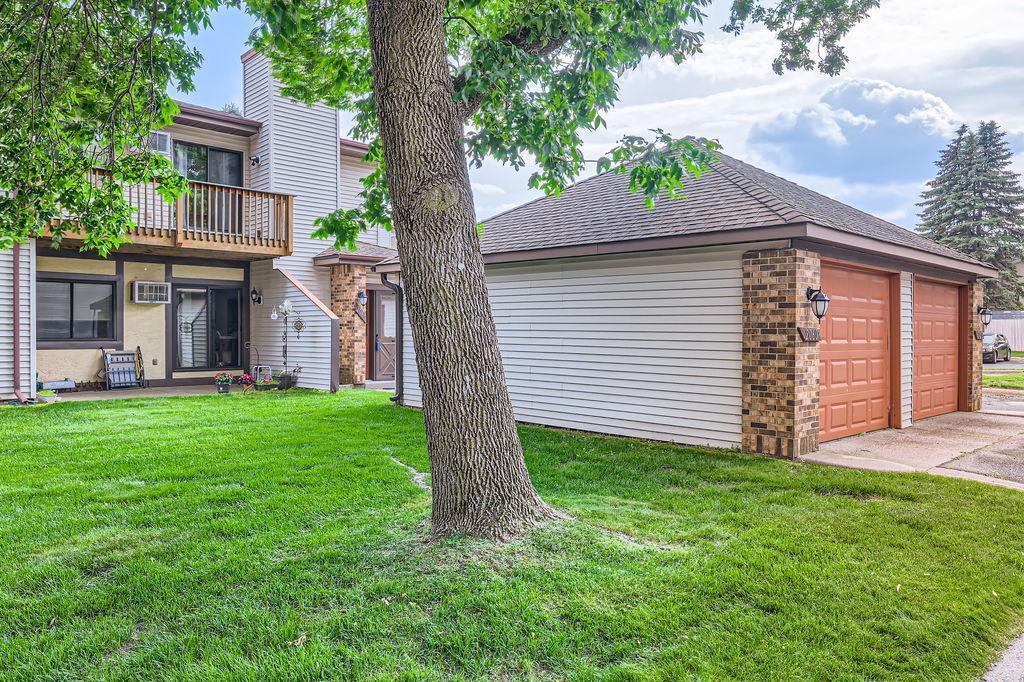 2060 Pathways Drive Unit: 13