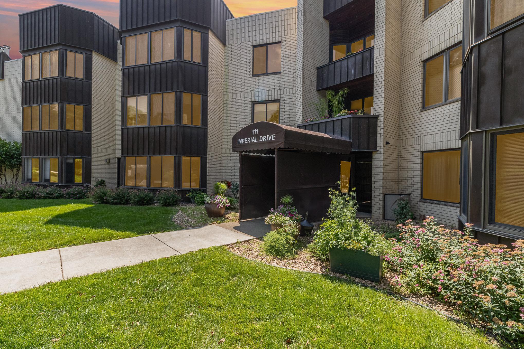 111 Imperial Drive W Unit: 107