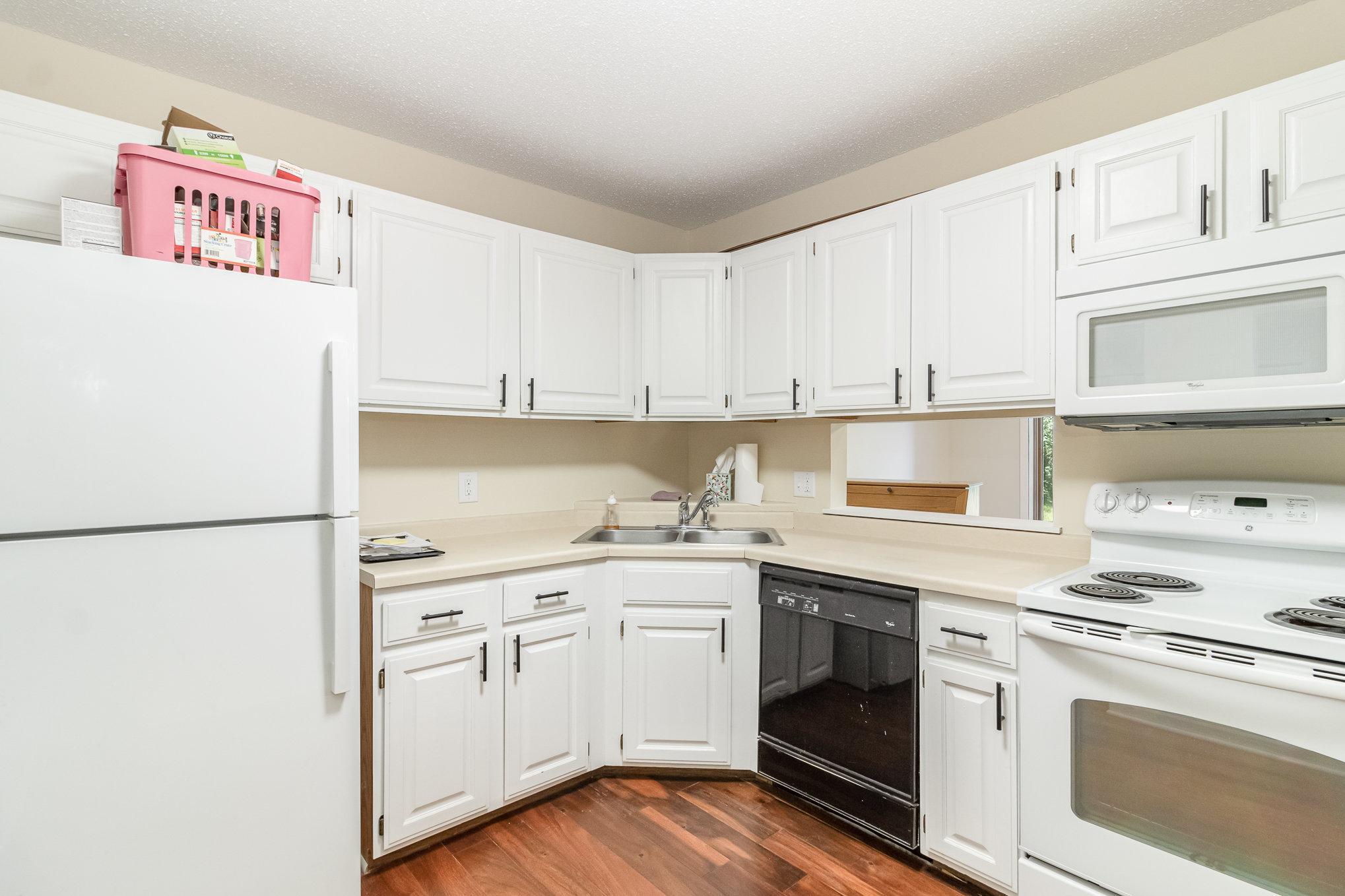 111 Imperial Drive W Unit: 107