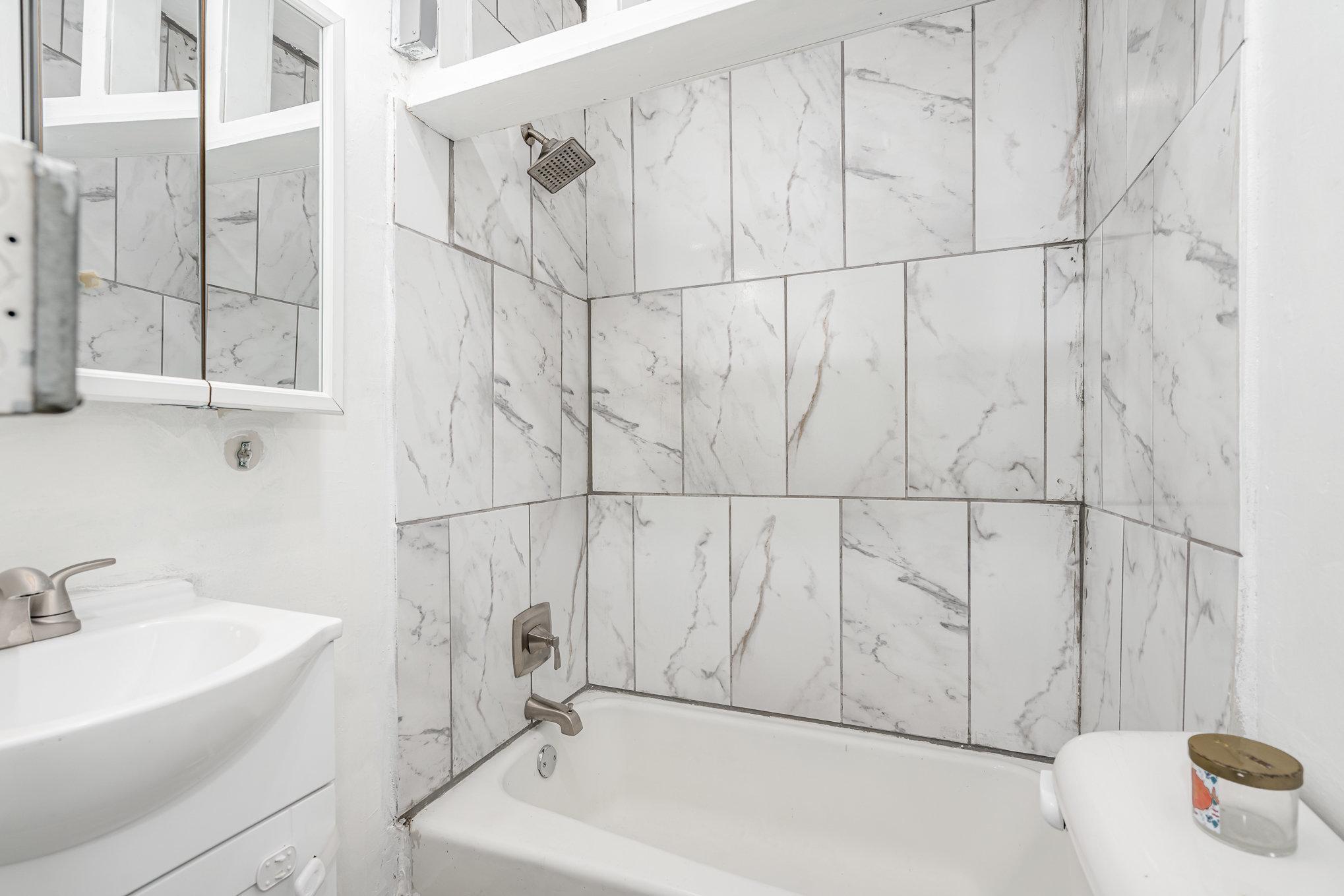 778 Winslow Street Unit: 2