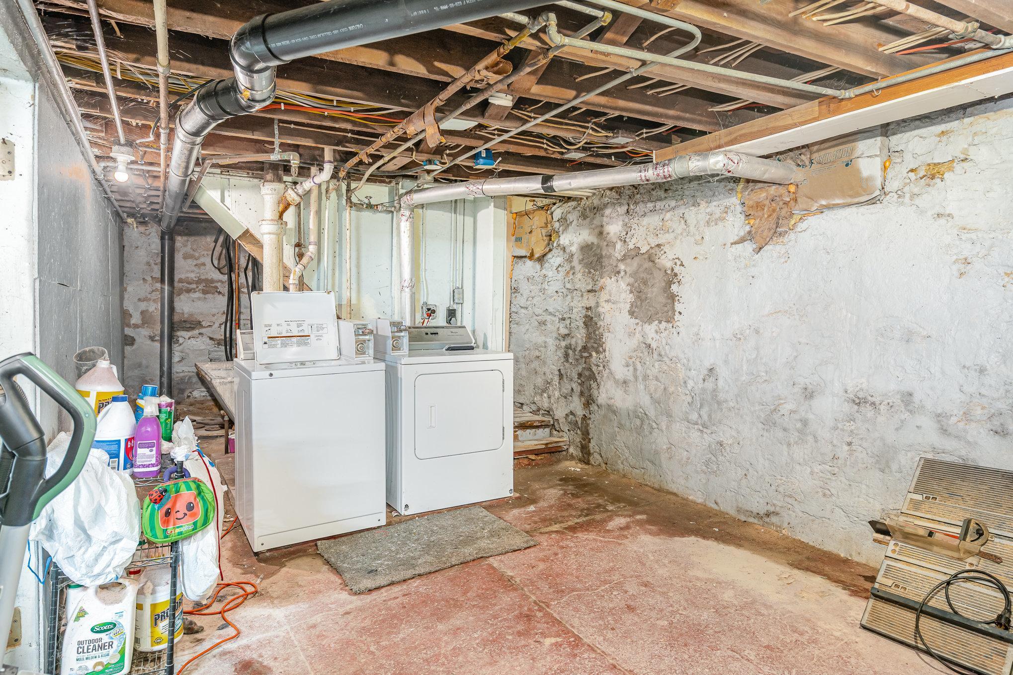 778 Winslow Street Unit: 2