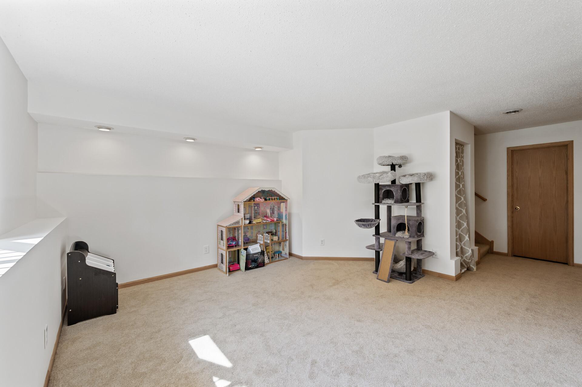 13708 Bluewing Drive