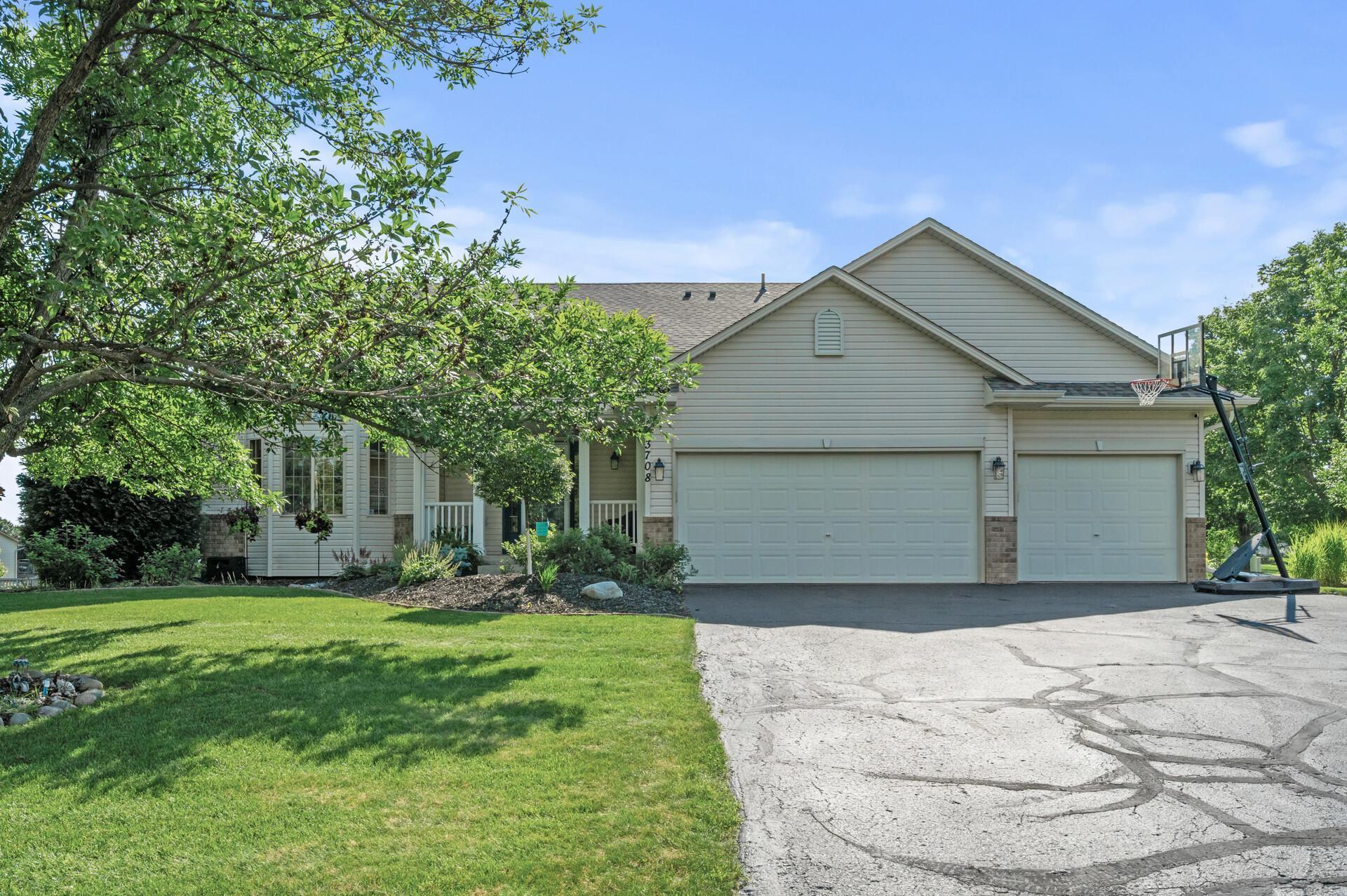 13708 Bluewing Drive