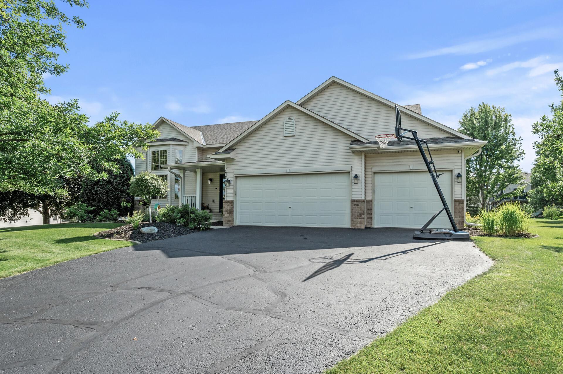 13708 Bluewing Drive