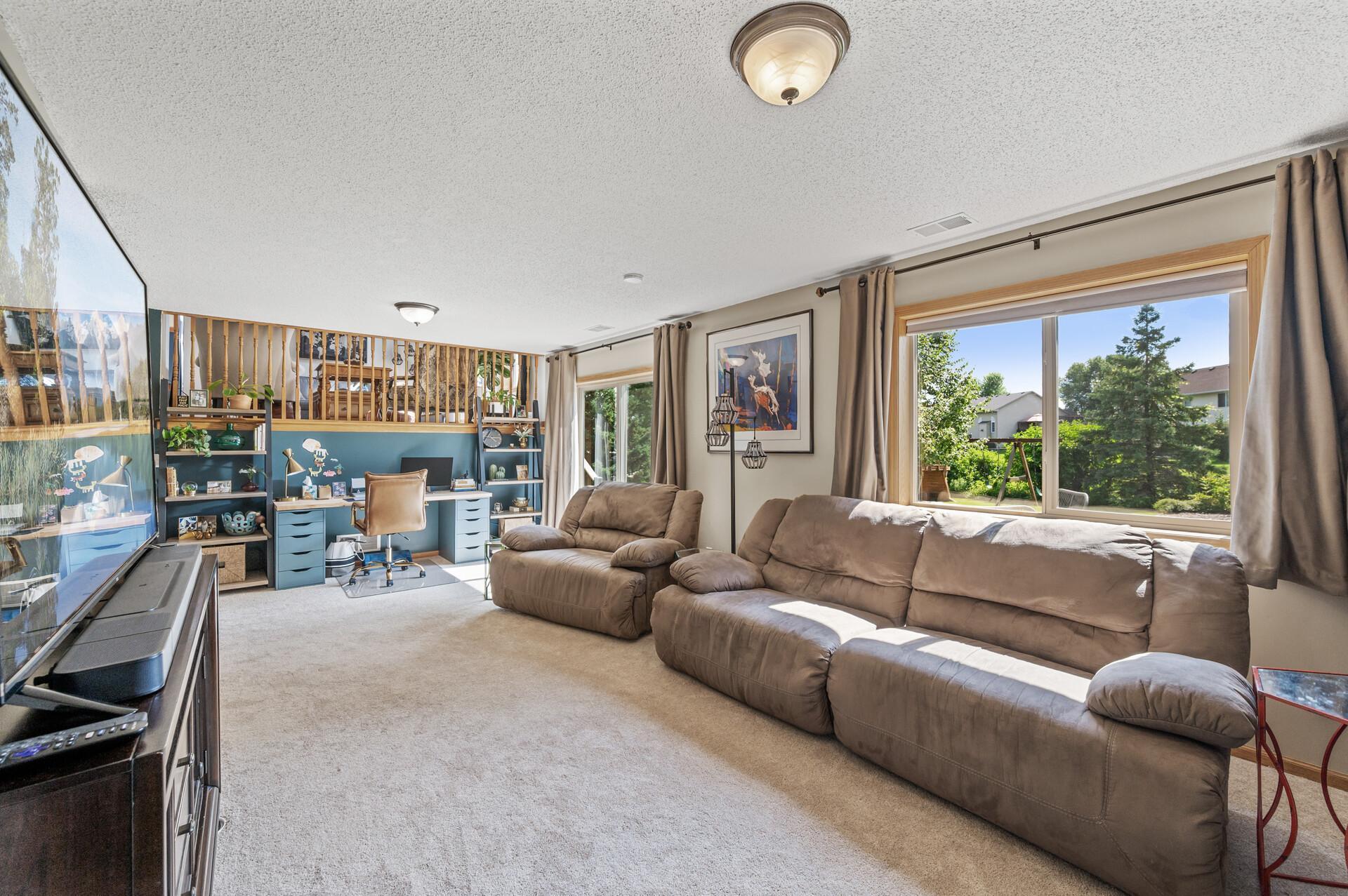 13708 Bluewing Drive