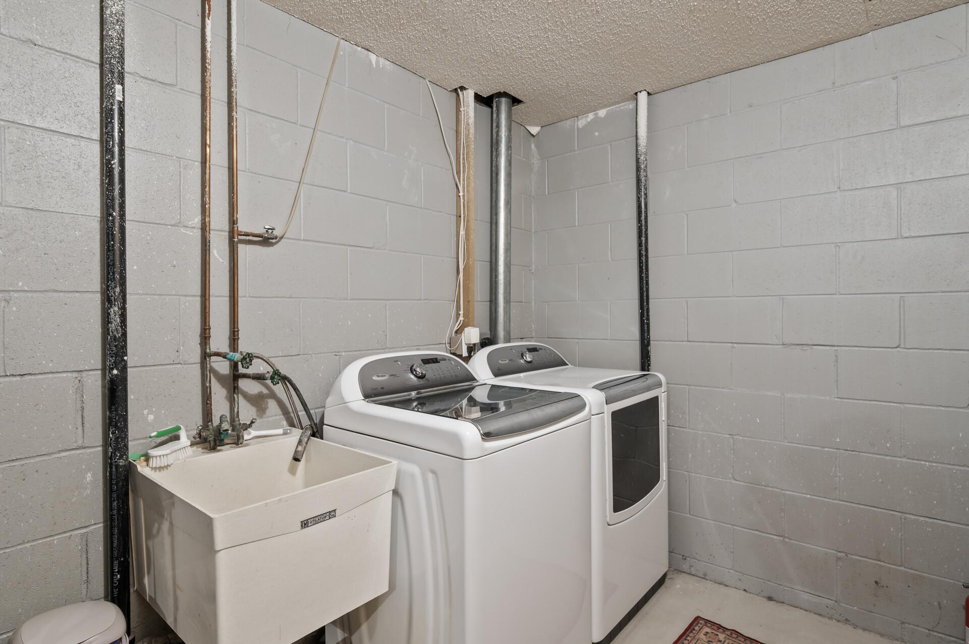 13708 Bluewing Drive