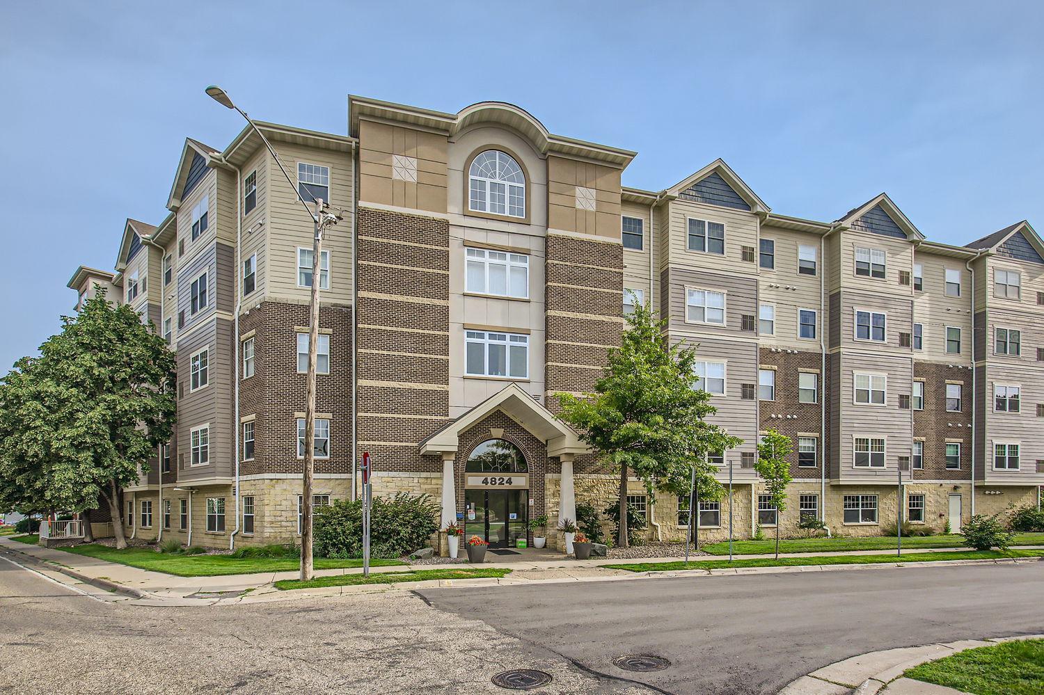 4824 E 53rd Street Unit: 410