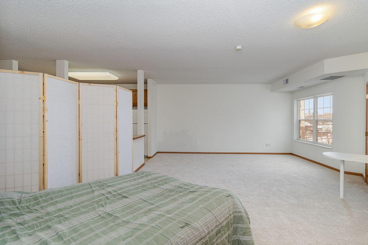 4824 E 53rd Street Unit: 410