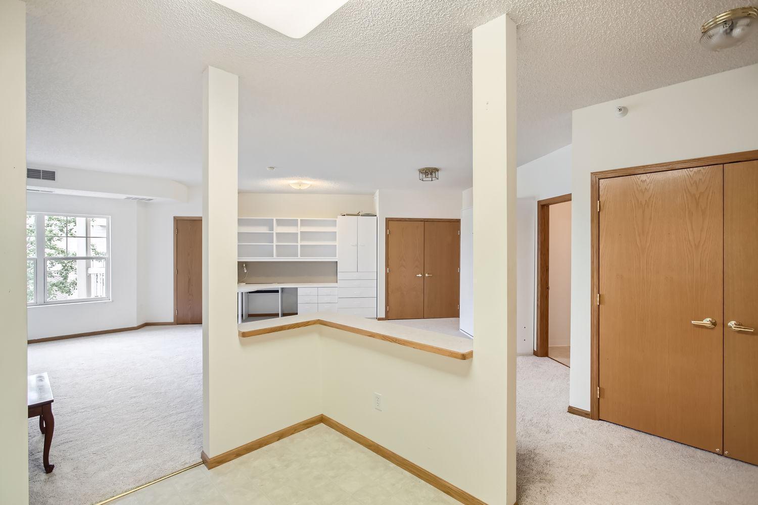 4824 E 53rd Street Unit: 410