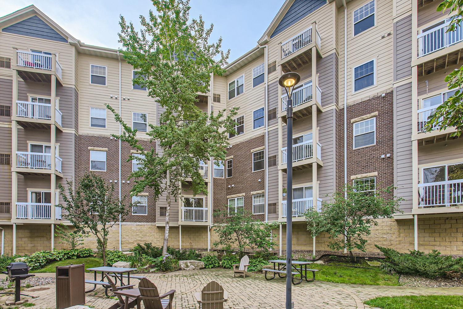 4824 E 53rd Street Unit: 410