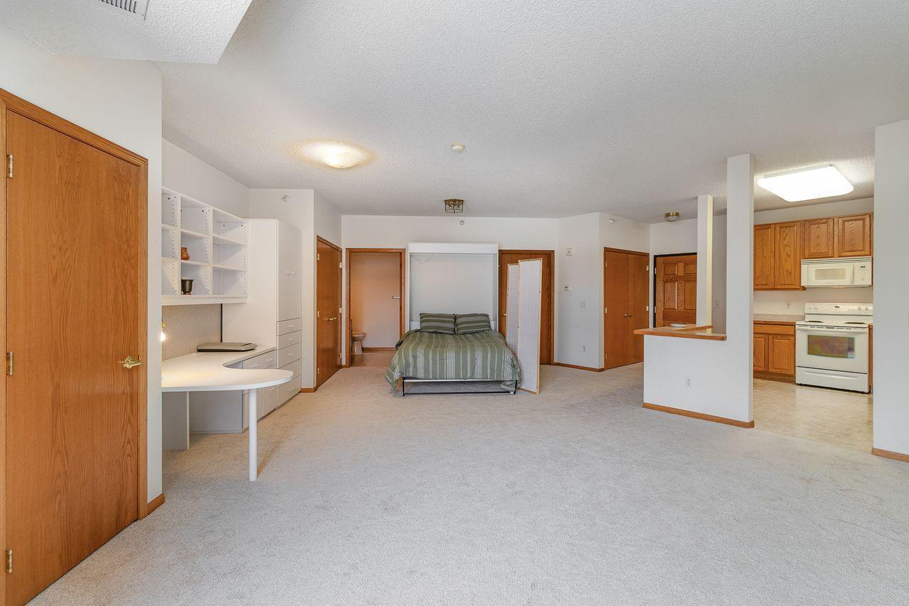 4824 E 53rd Street Unit: 410