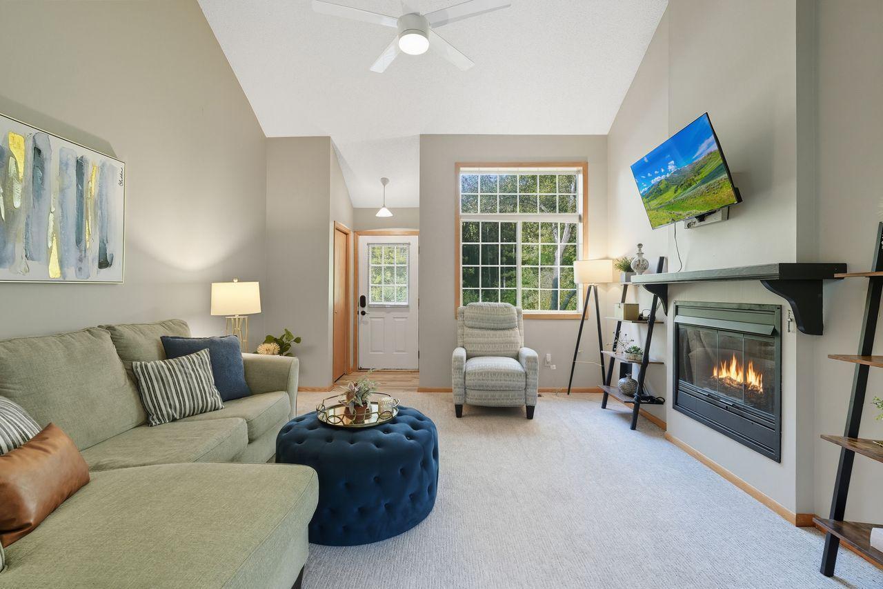 1825 Donegal Drive Unit: 1