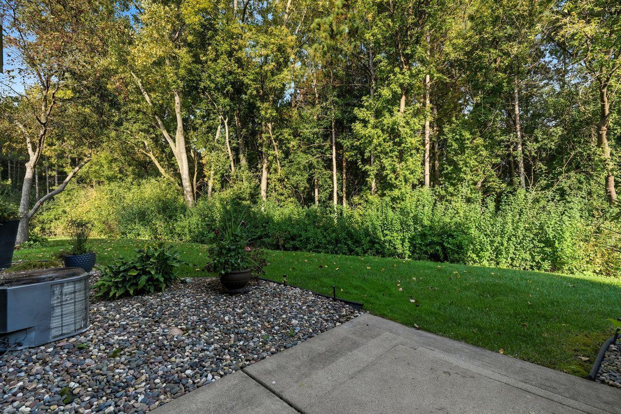 1825 Donegal Drive Unit: 1