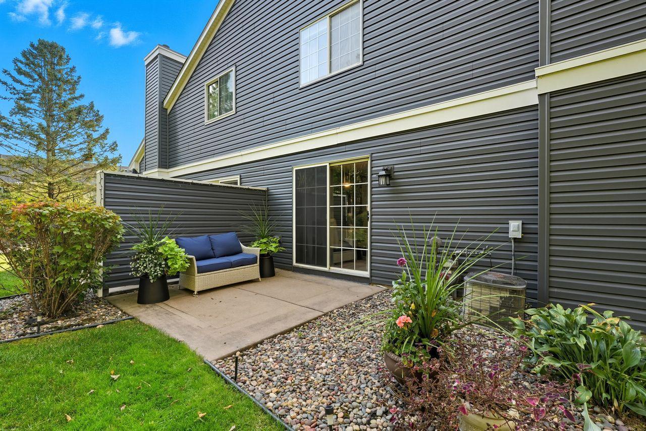 1825 Donegal Drive Unit: 1