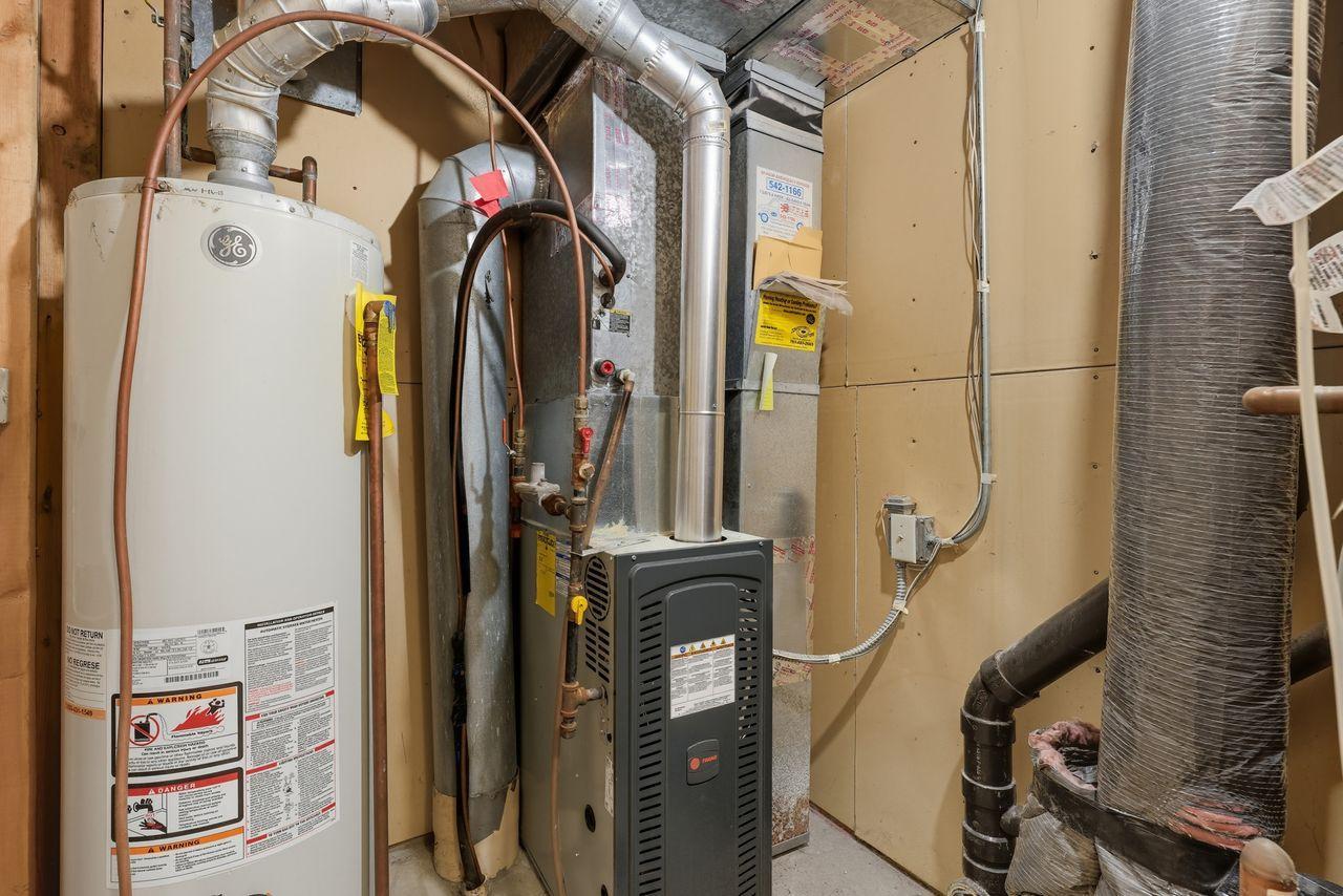 1825 Donegal Drive Unit: 1