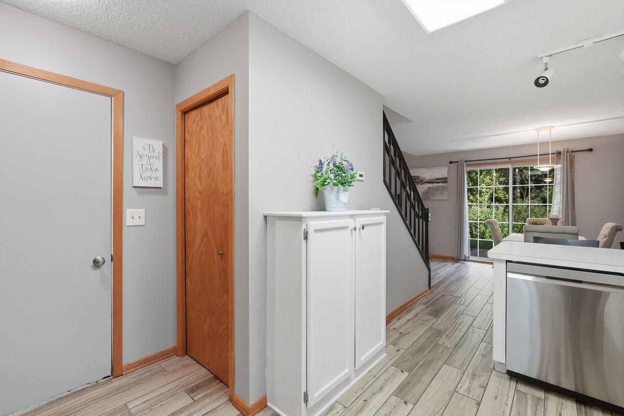 1825 Donegal Drive Unit: 1