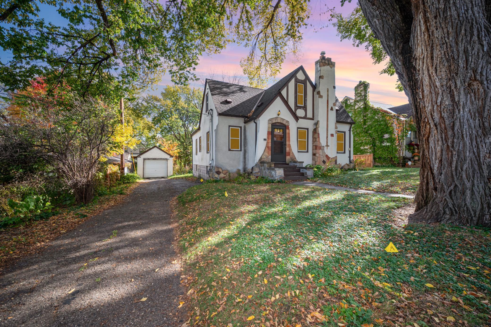 5421 Pillsbury Avenue S