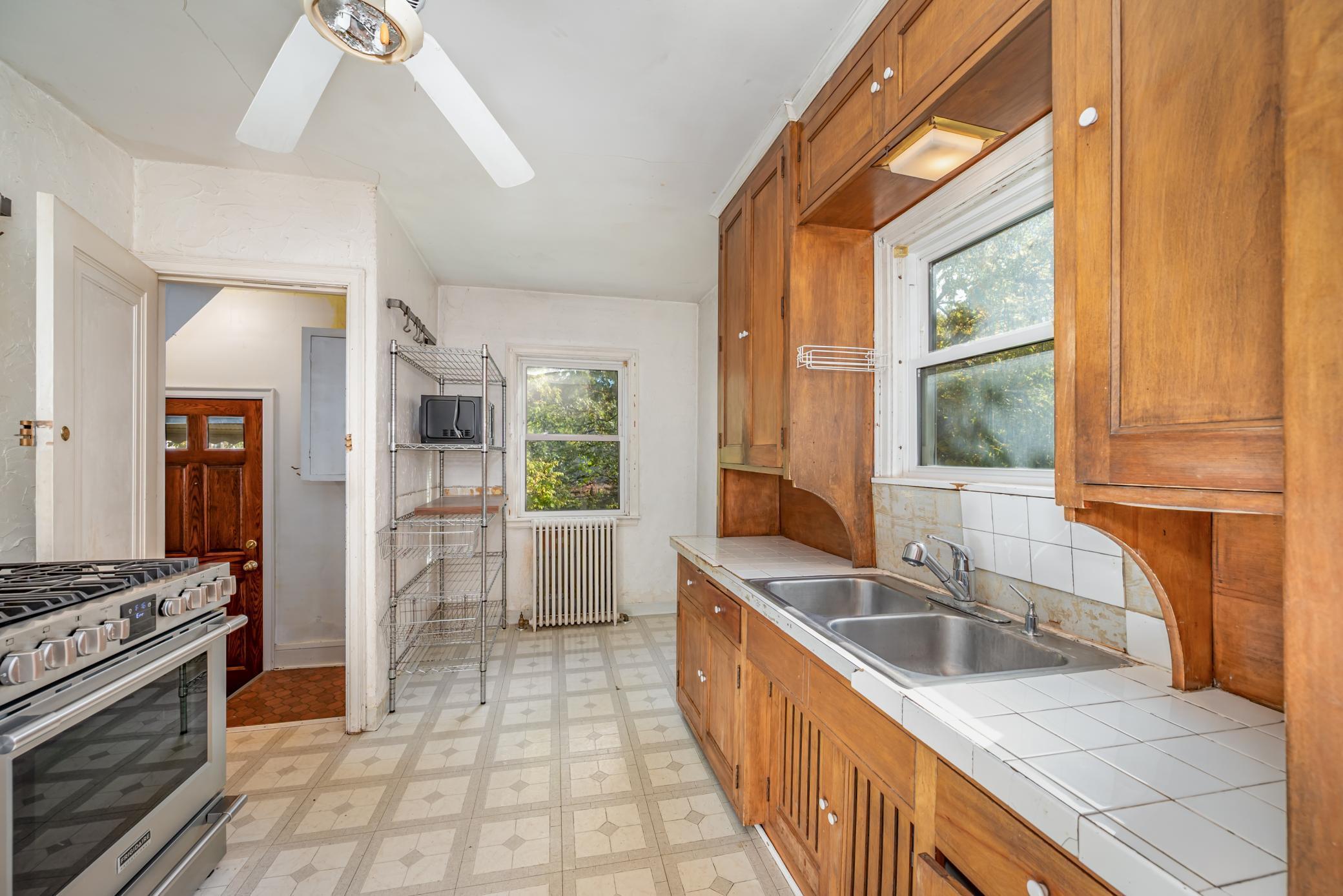 5421 Pillsbury Avenue S