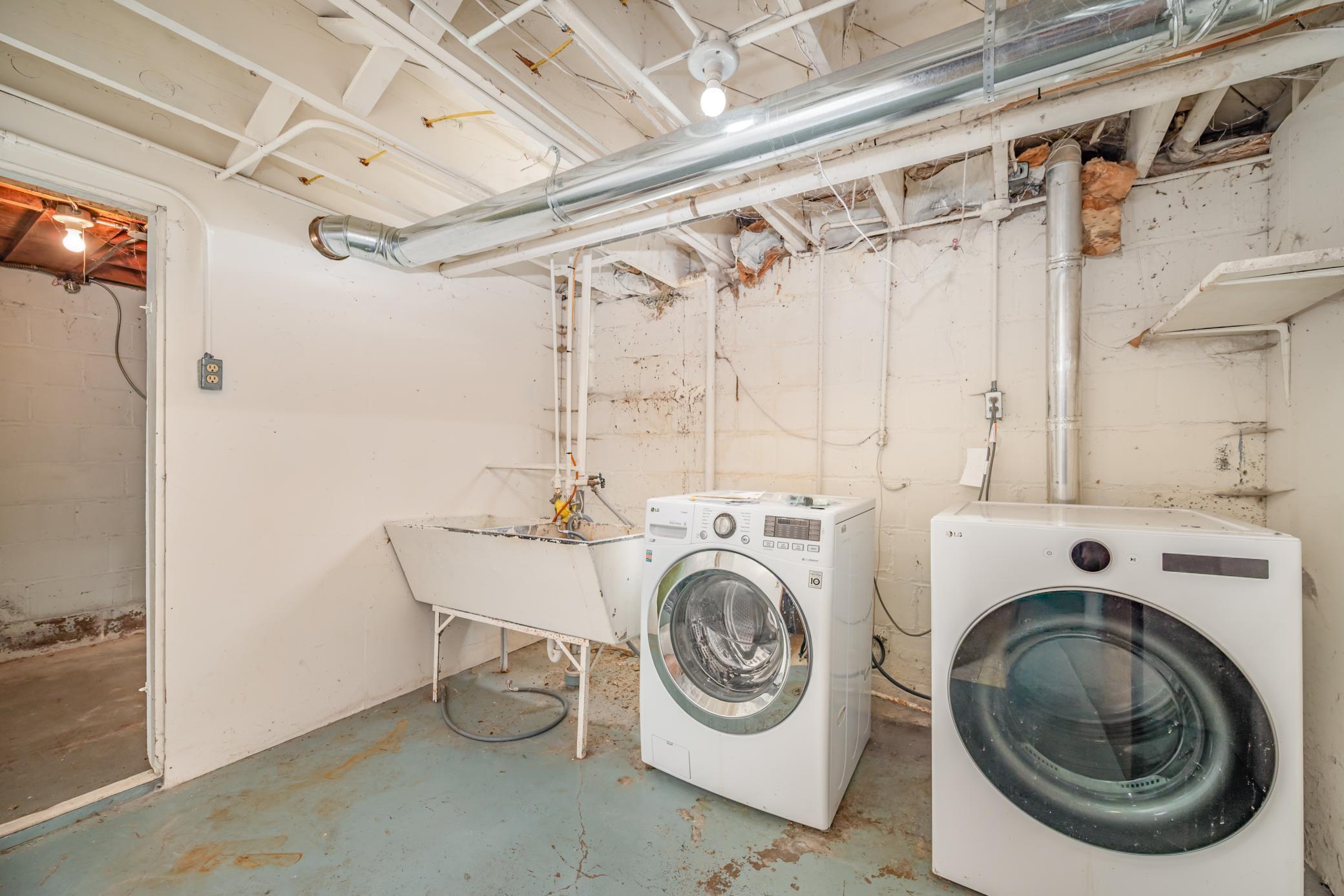 5421 Pillsbury Avenue S