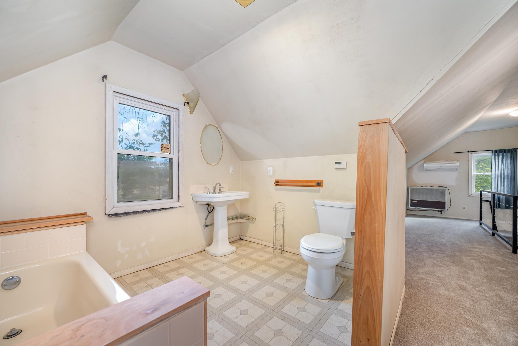 5421 Pillsbury Avenue S