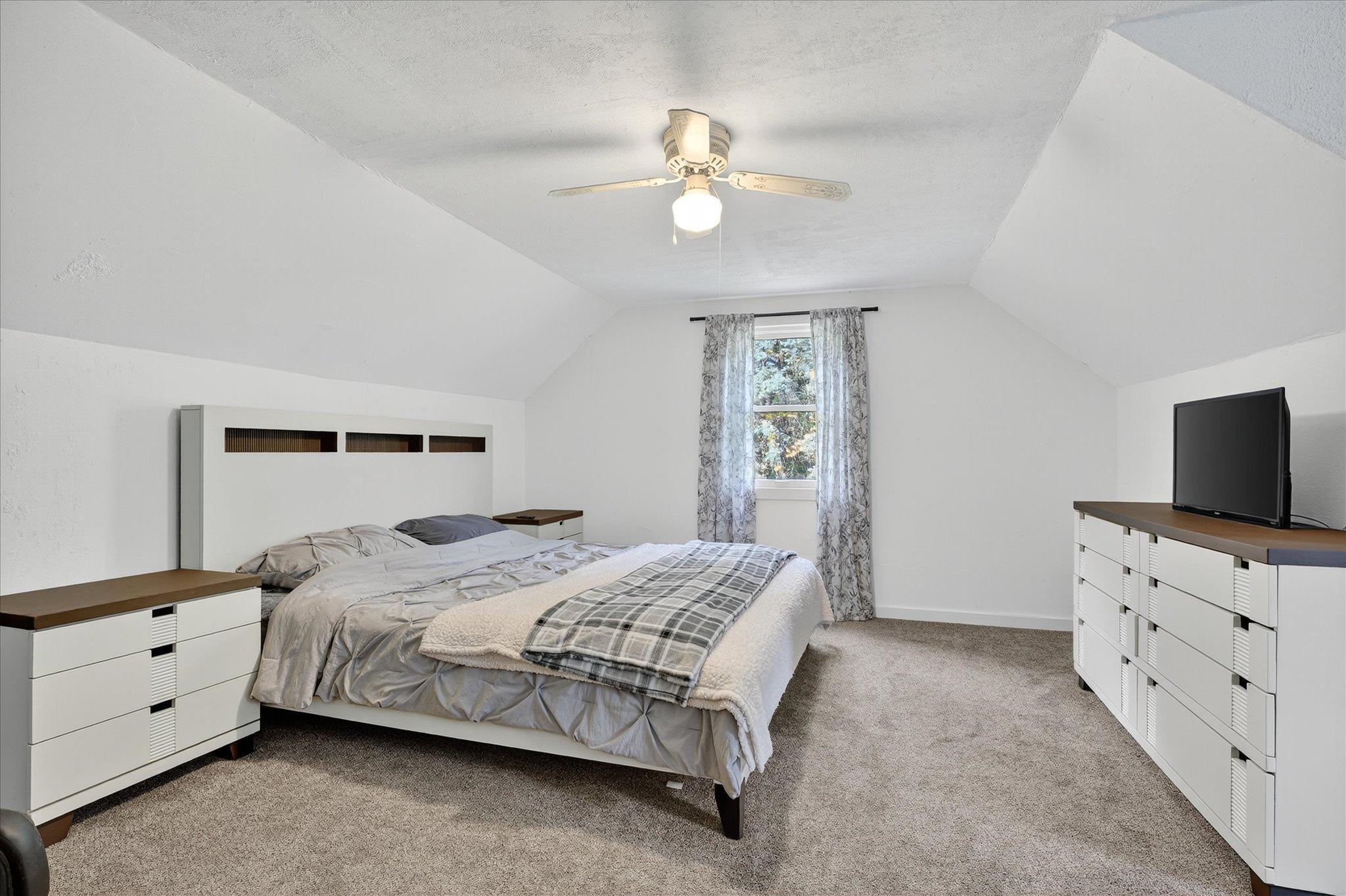 20333 Basalt Street NW