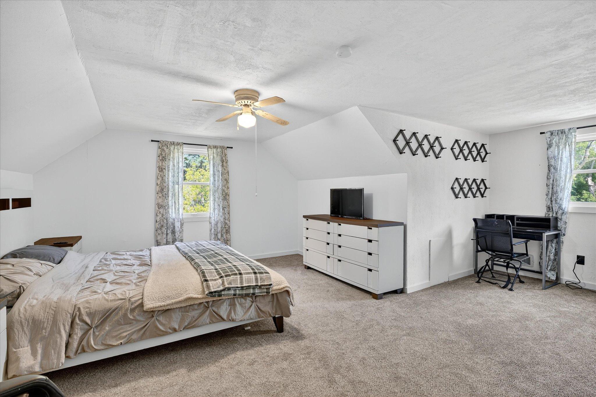 20333 Basalt Street NW